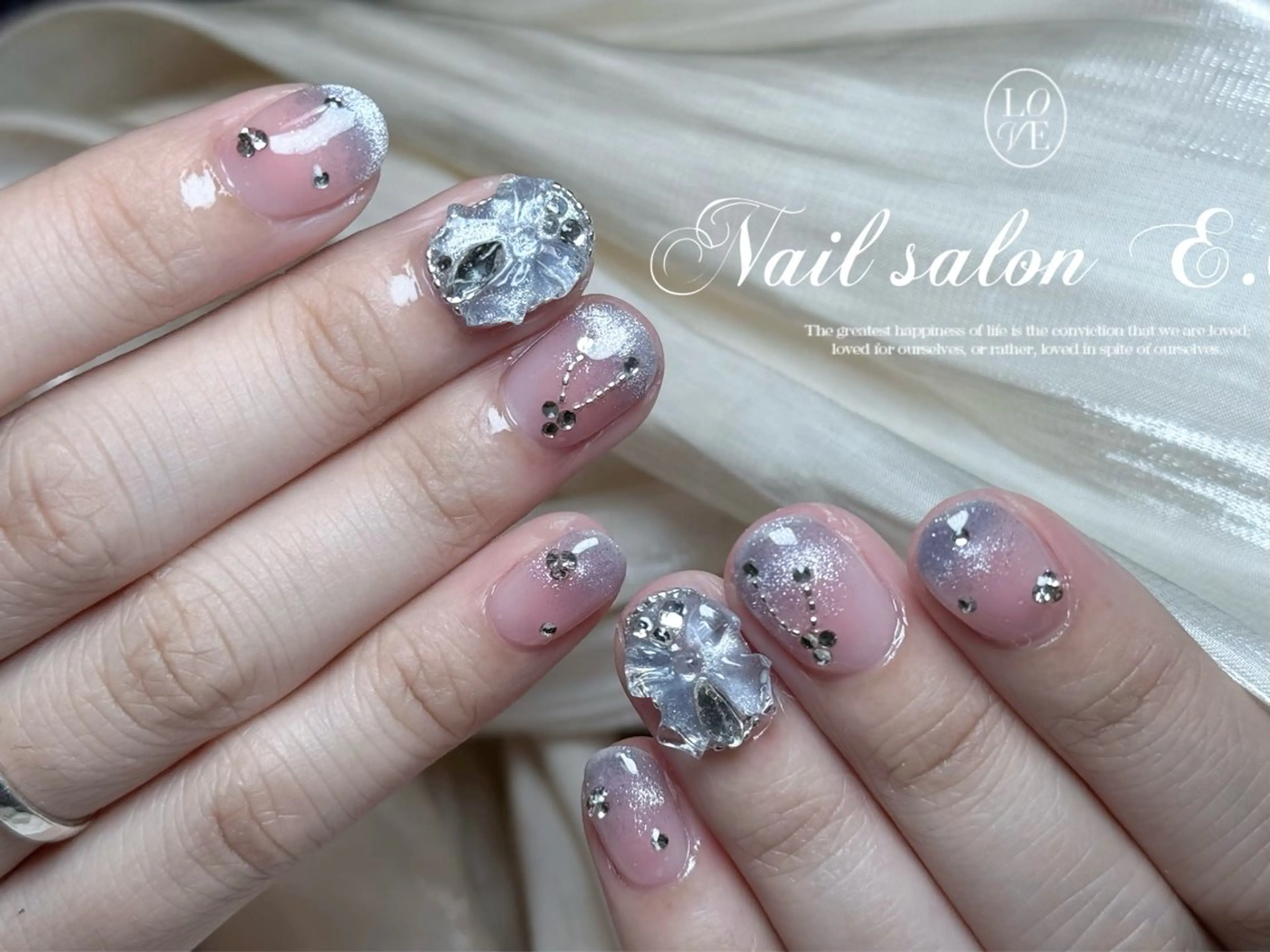 ネイル E.N🦋 長さ出し/持ち込みのネイルデザイン