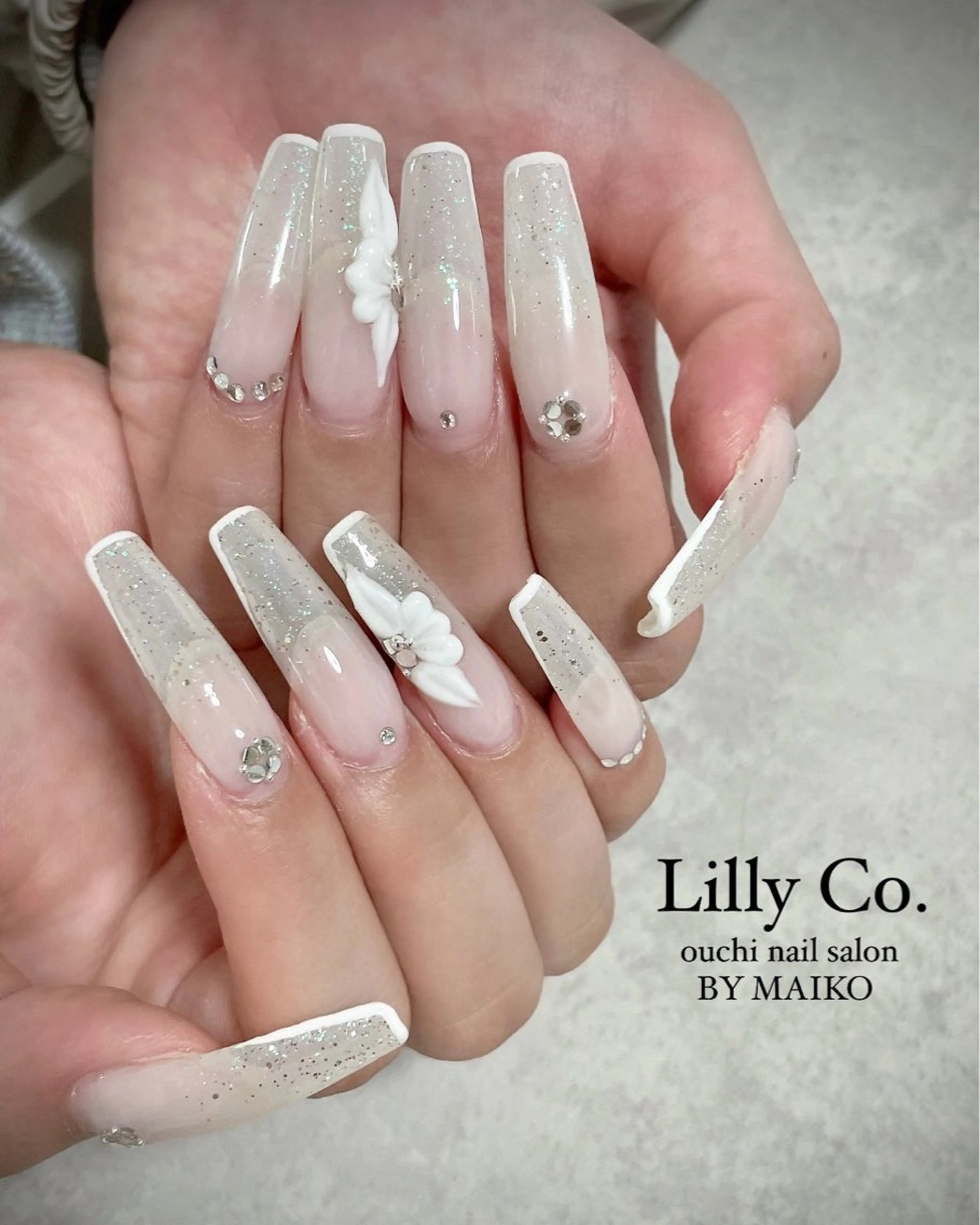 ネイル アートネイル 成人式 持ち込み スカルプネイル シンプルネイル Lilly Co.のネイルデザイン