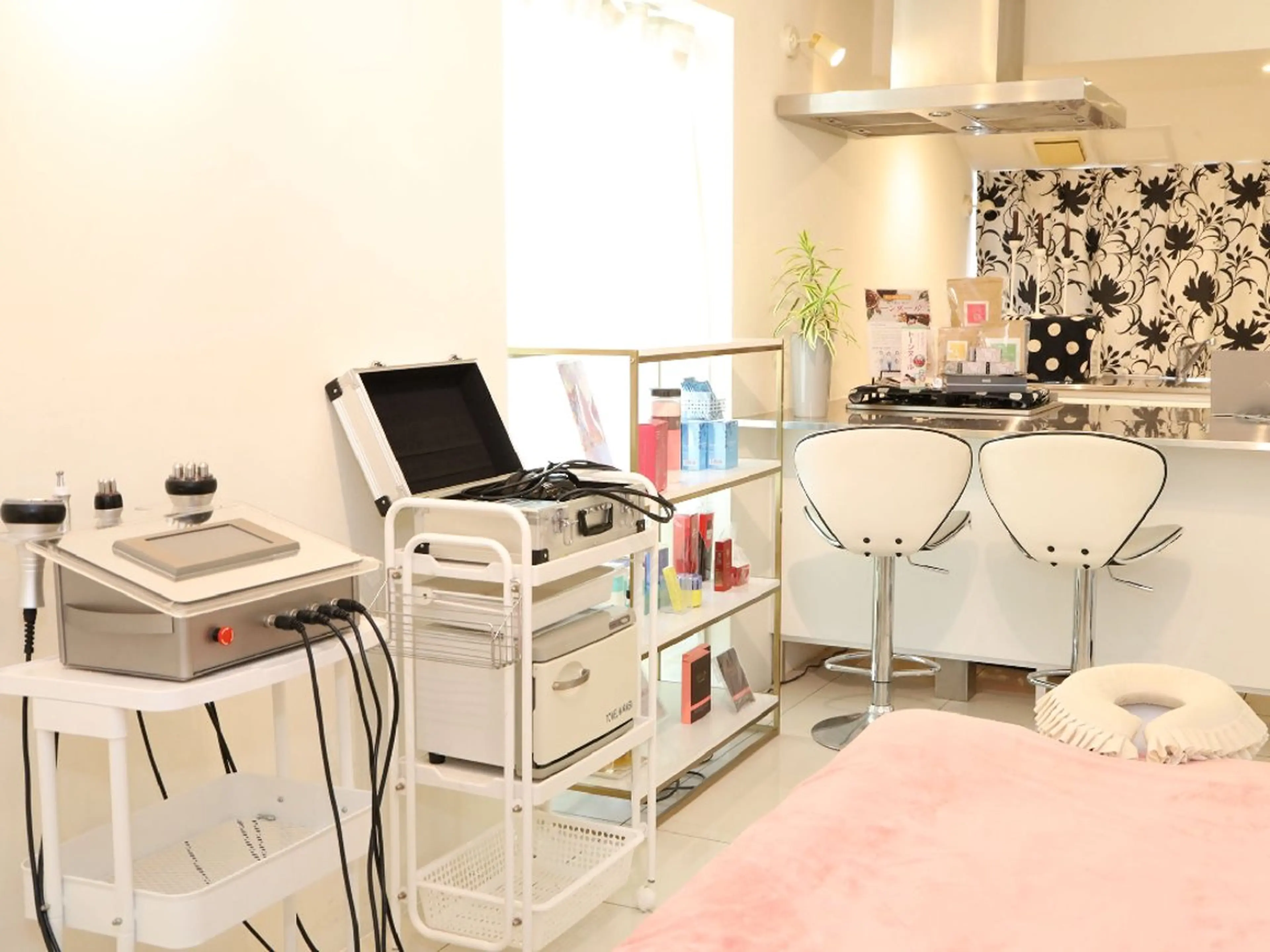 痩身&ハーブピーリングVIVIE所属・salon  vivieのエステ・リラクイメージ