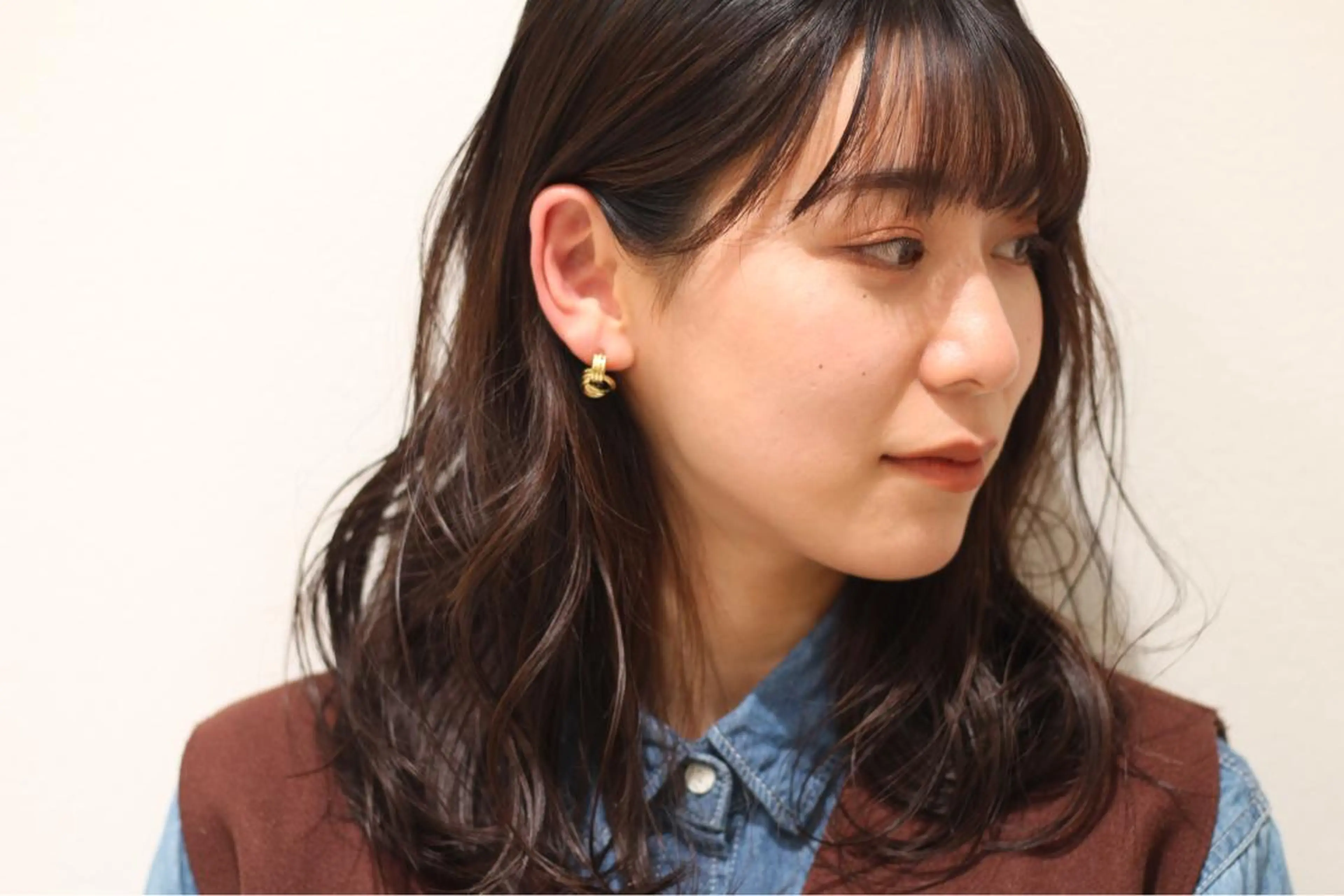 セミロング 宮城 汐里のヘアスタイル