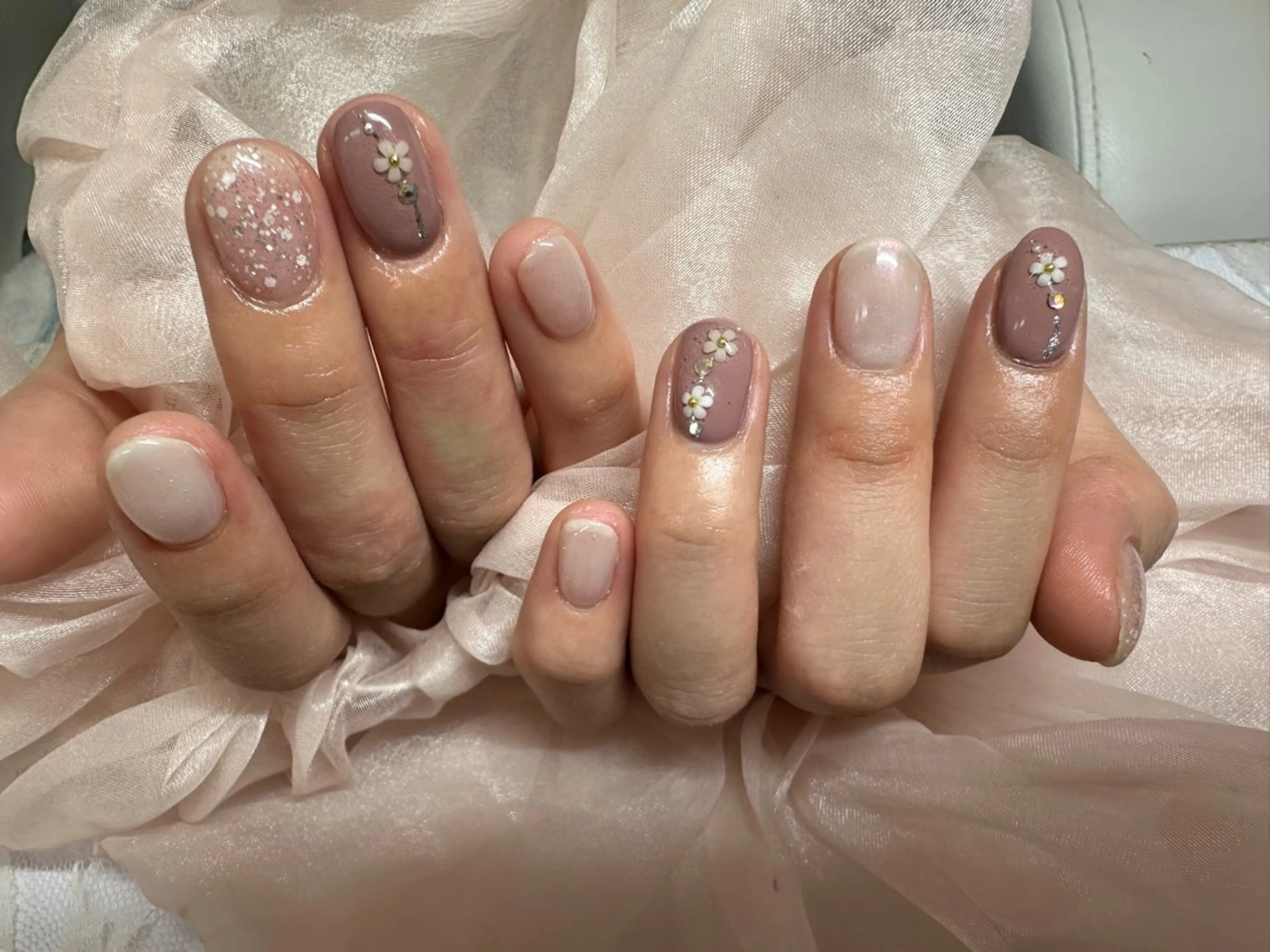 ネイル ハンドネイル AOAQUA SHIORIのネイルデザイン