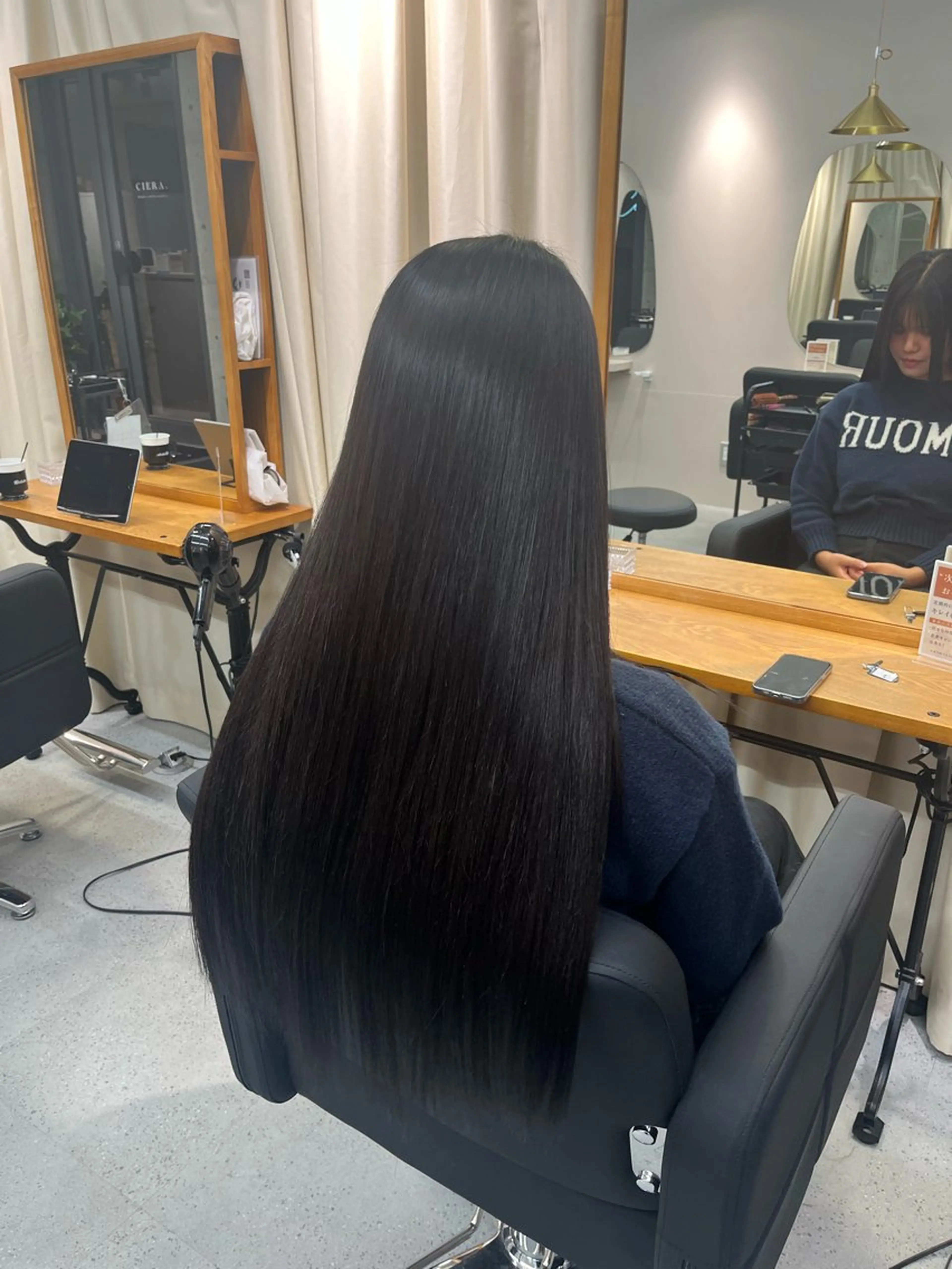 ロング カラー ciera.堀江 佐藤のヘアスタイル