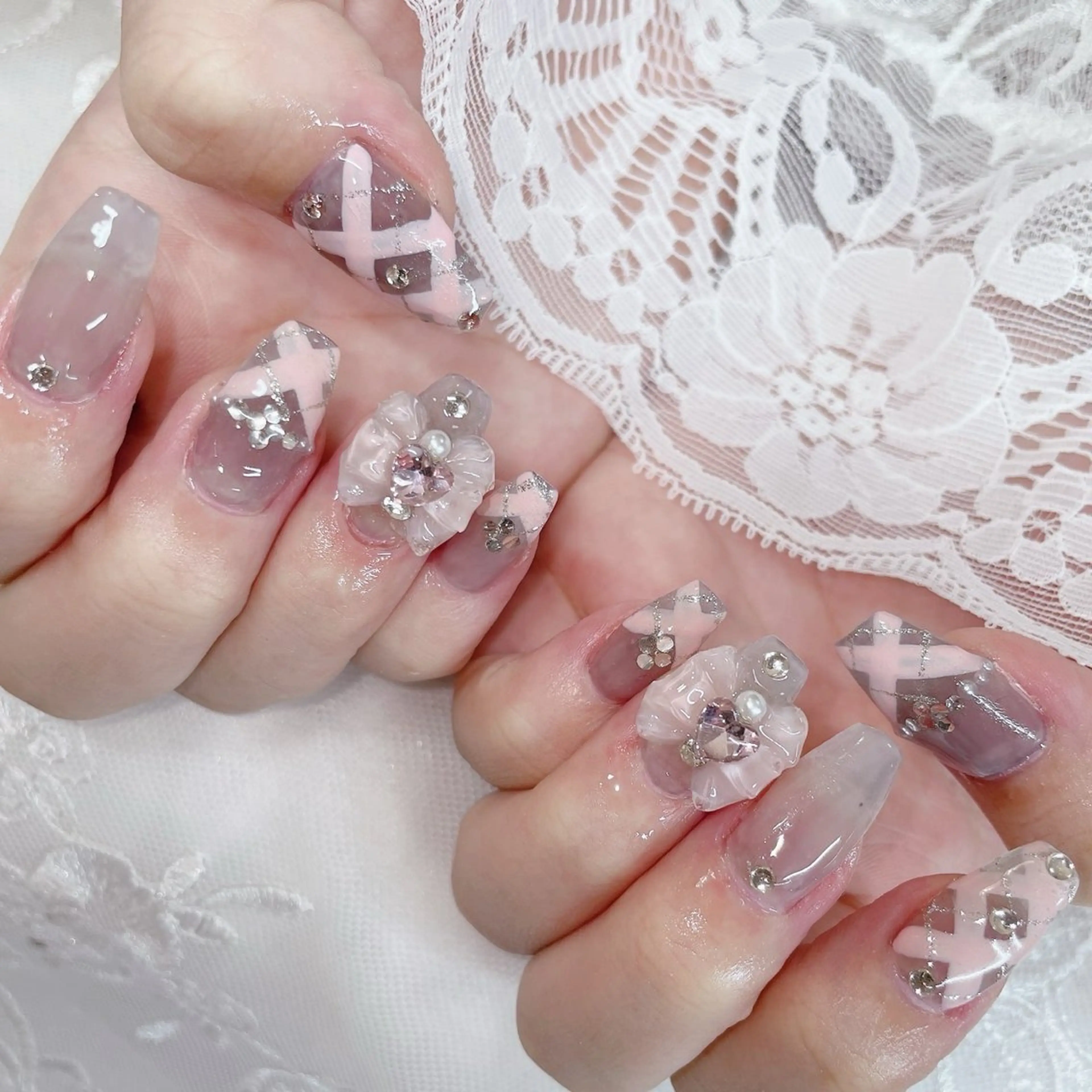 ロング ハンドネイル ハンドケア 💜MIYA nail川崎店のネイルデザイン