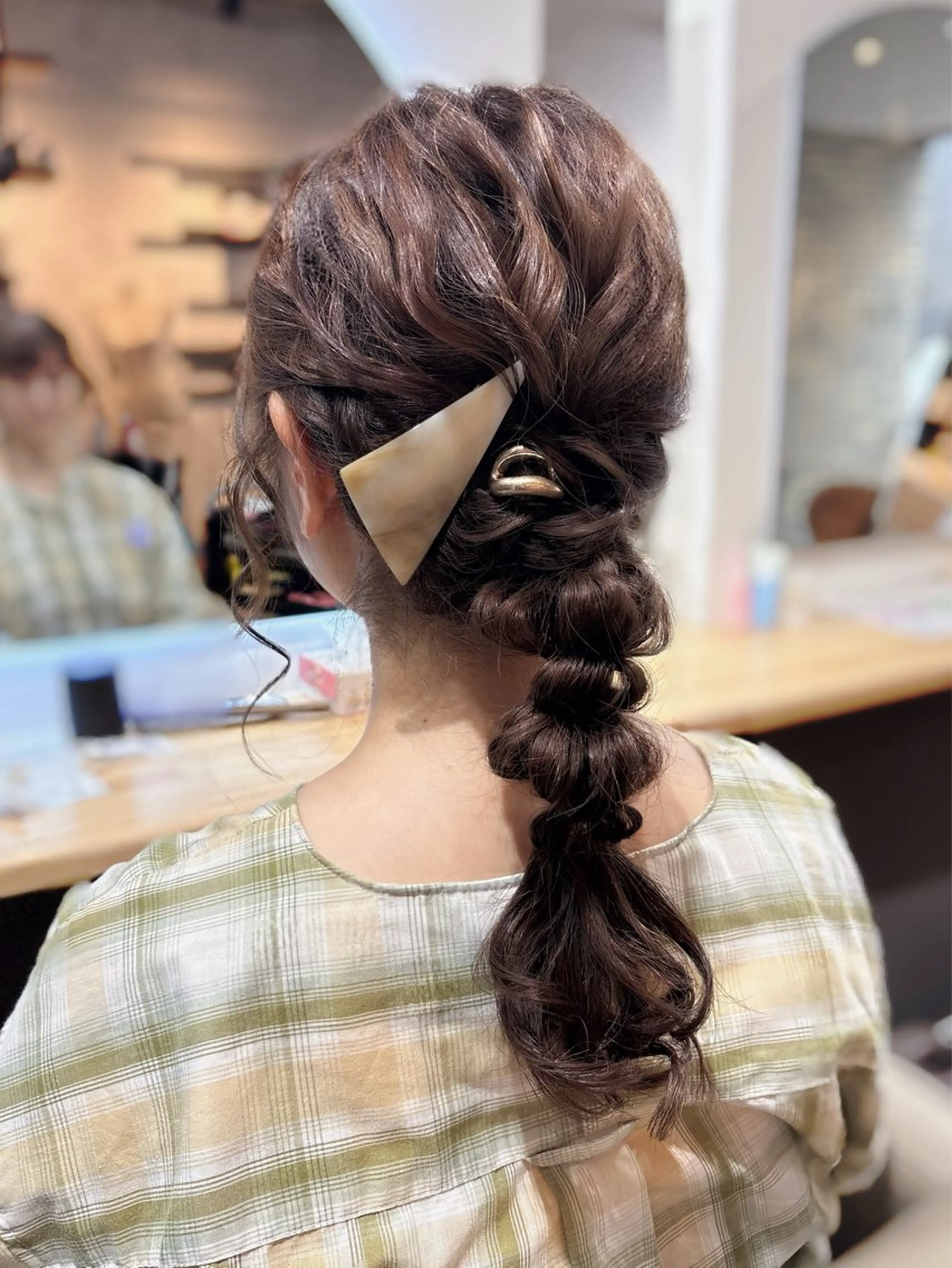 ヘアアレンジ 結婚式・ブライダル 髪飾り ヘアセット Noe' Akariのヘアスタイル