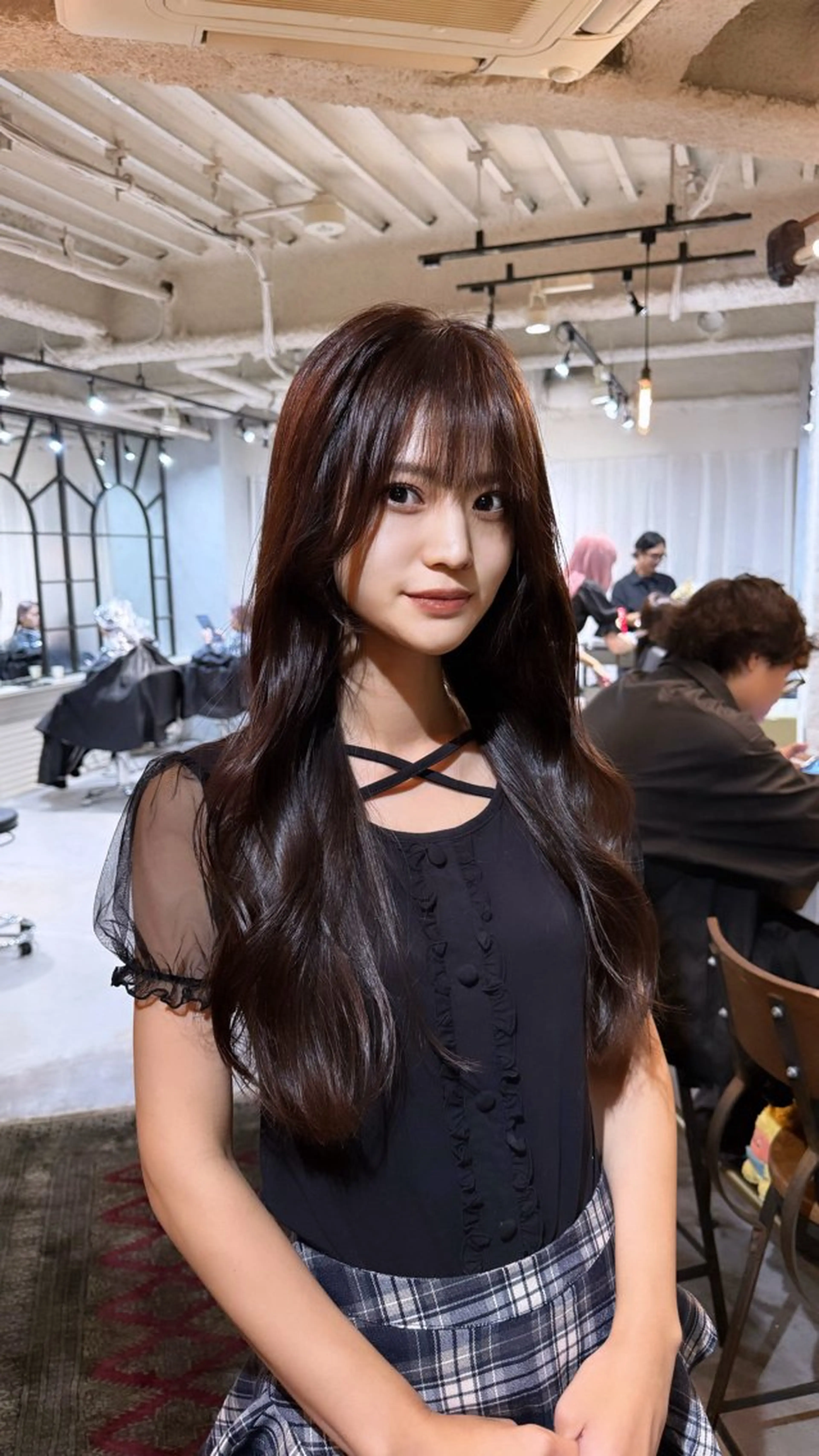 セミロング カラー カット ヘアカラー トリートメント 【銀座】艶髪/上品な カラー特化/涼/駅近のヘアスタイル