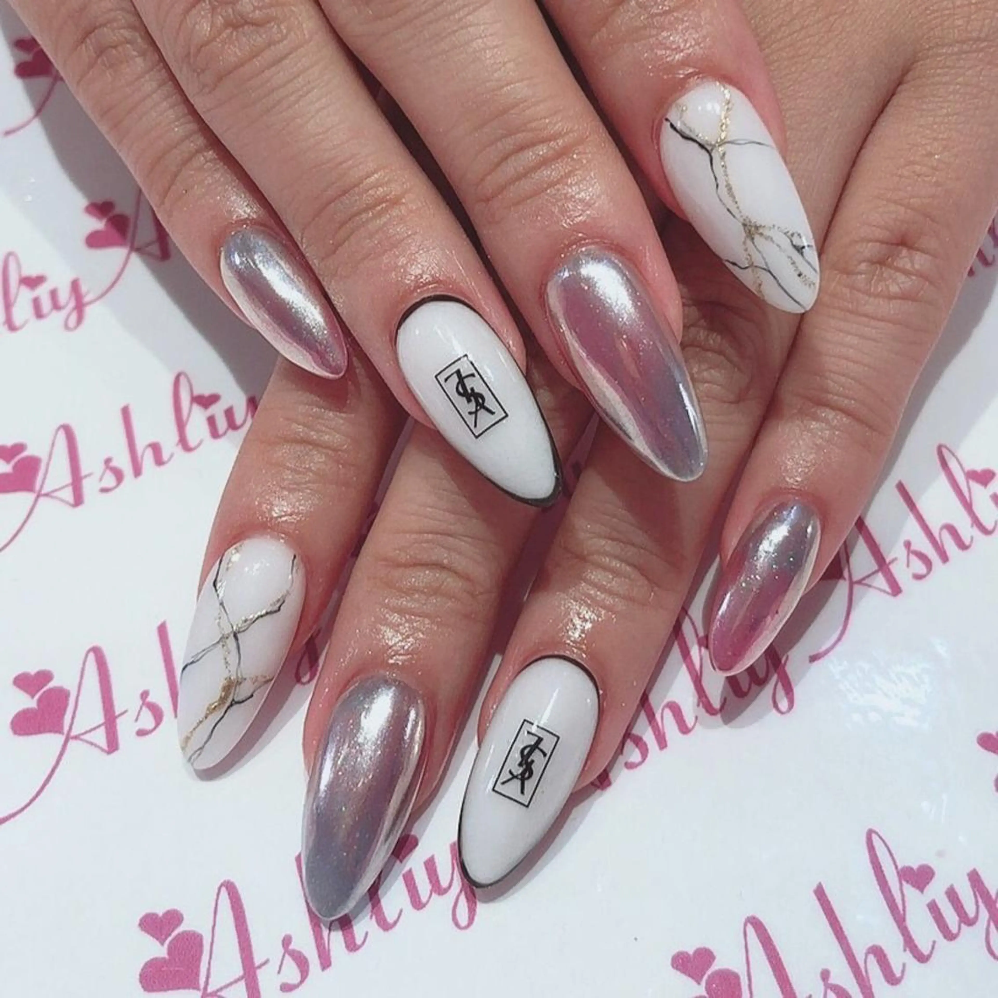 ネイル Ashliy大宮☆ アシュリーのネイルデザイン