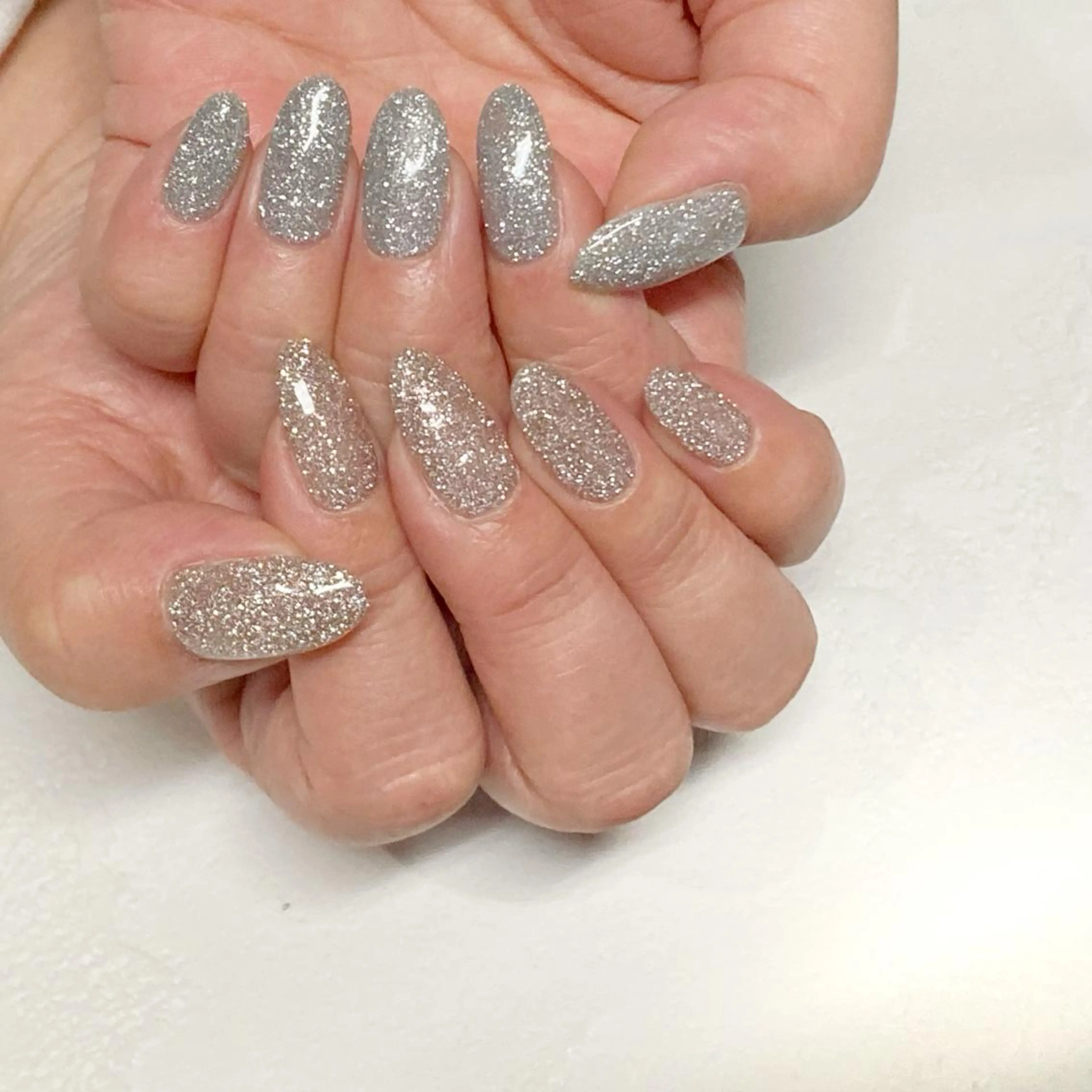ネイル crestnail所属・小林 束紗のネイルデザイン
