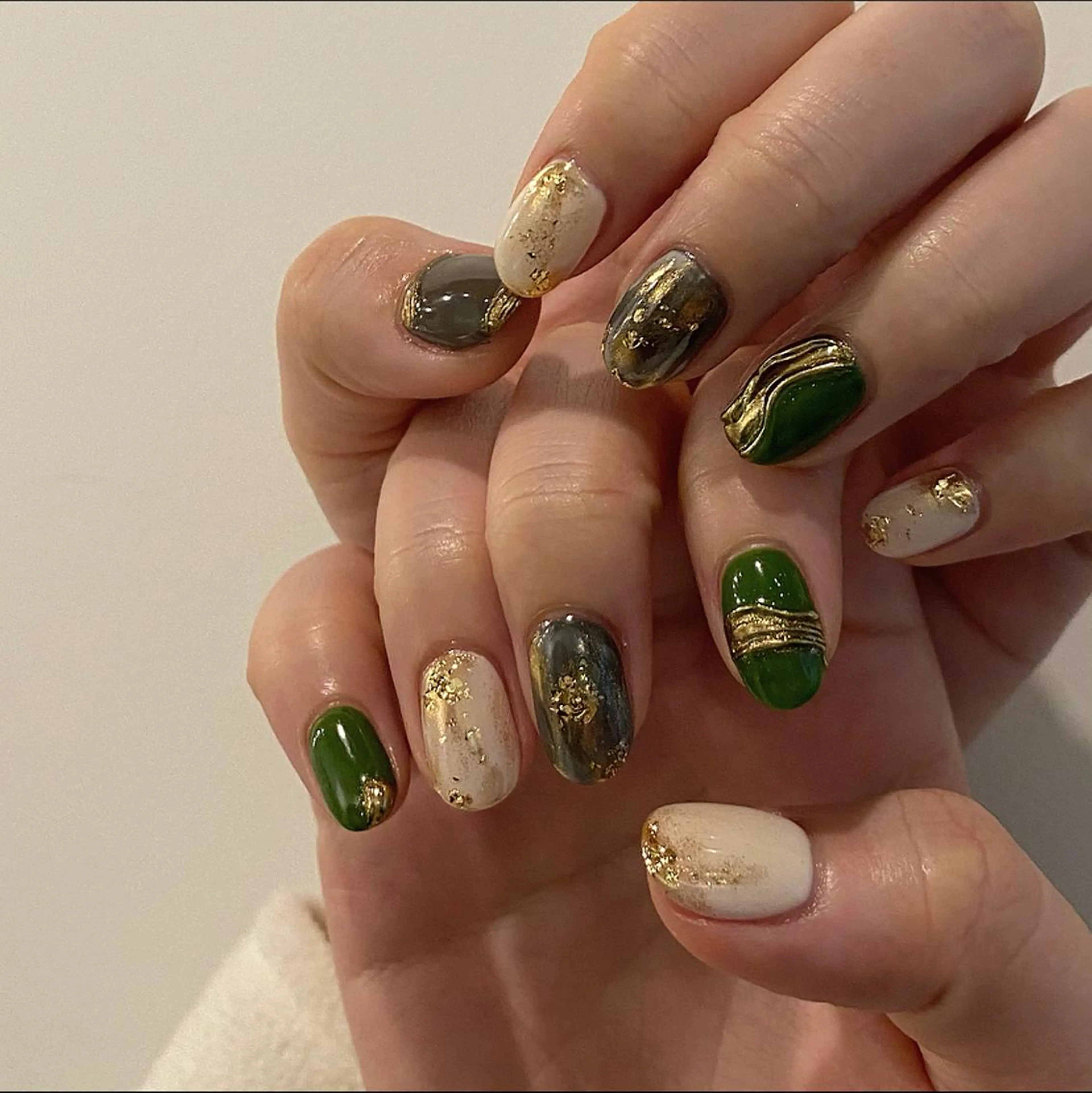 ネイル ハンドネイル &. momoのネイルデザイン