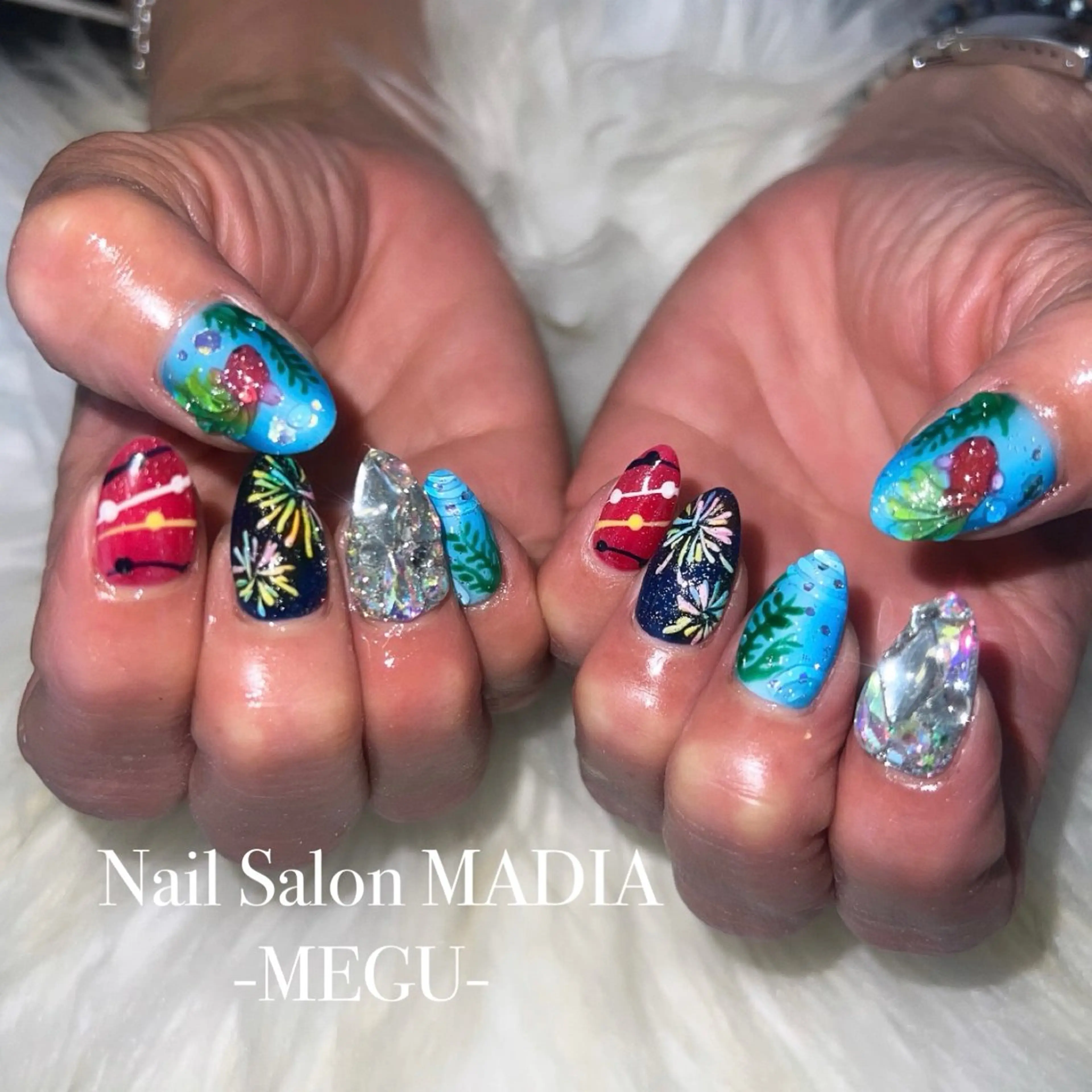 ネイル MADIA藤沢所属・MADIA MEGUのネイルデザイン