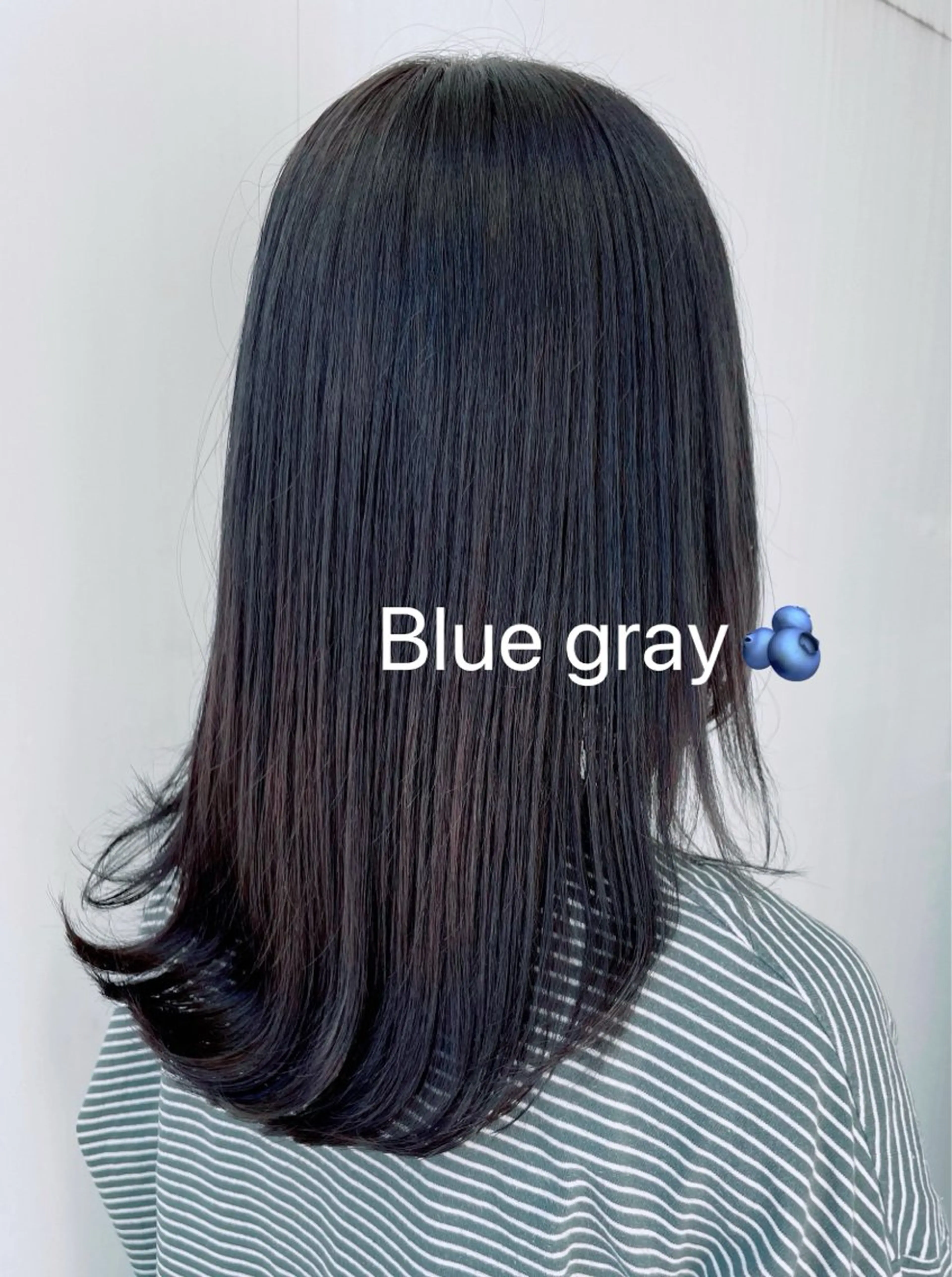 セミロング カラー ブルーカラー ブルーグレー Ray 浜線店 かなえみゆうのヘアスタイル