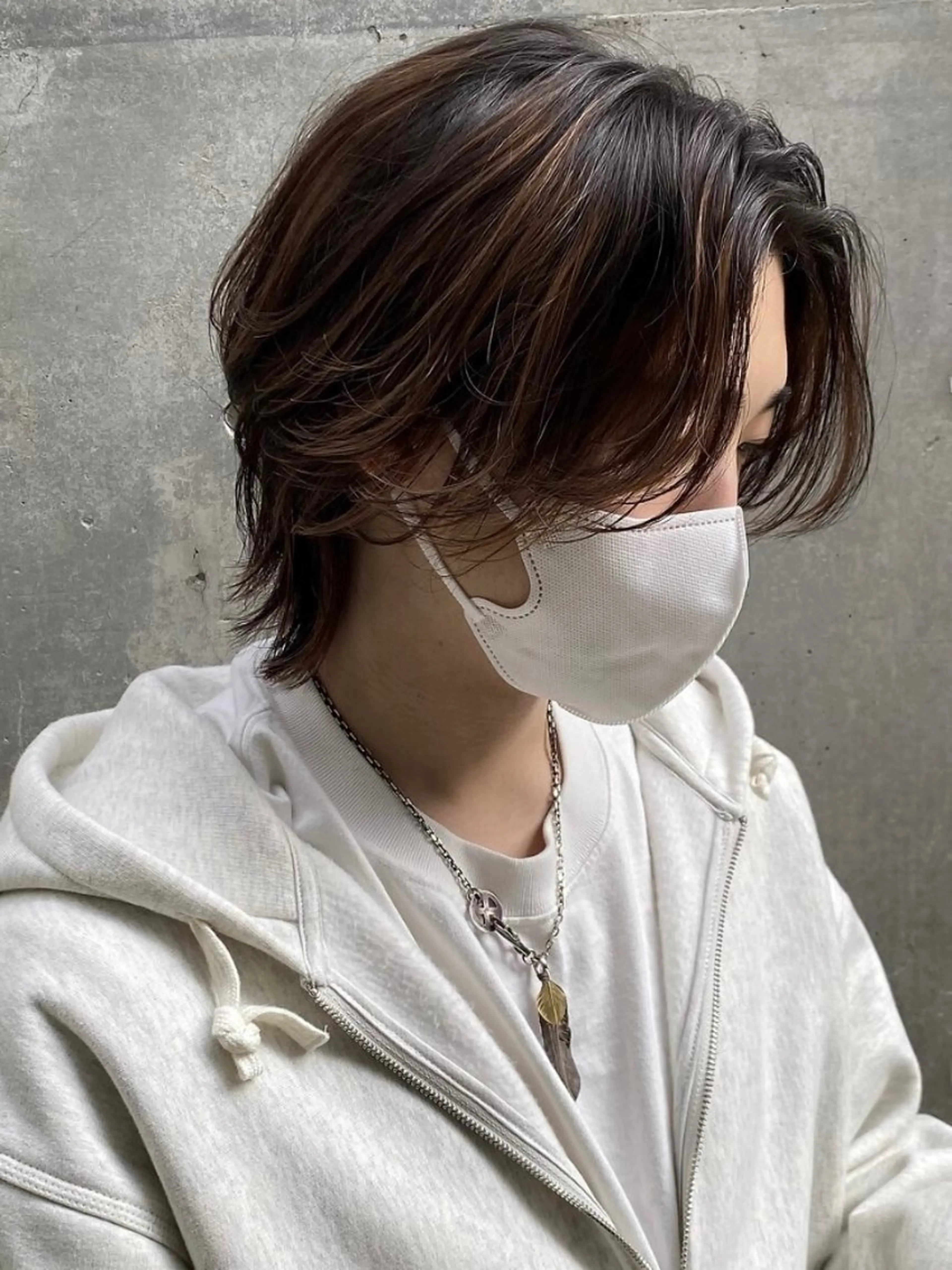 メンズ 透明感ブリーチ/ メンズパーマのヘアスタイル