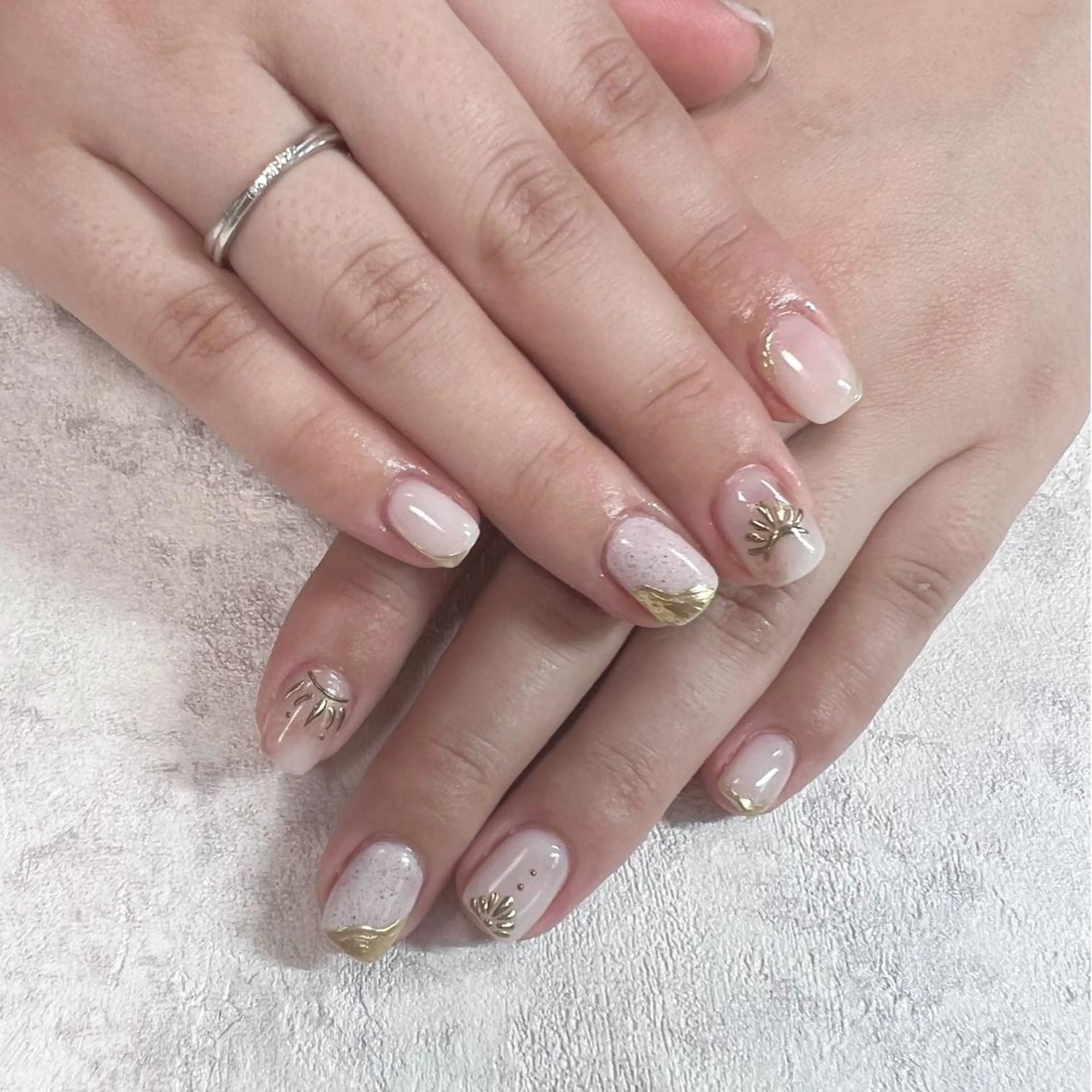 ネイル 持ち込み ハンドネイル 𝑺 𝒏𝒂𝒊𝒍✳︎のネイルデザイン