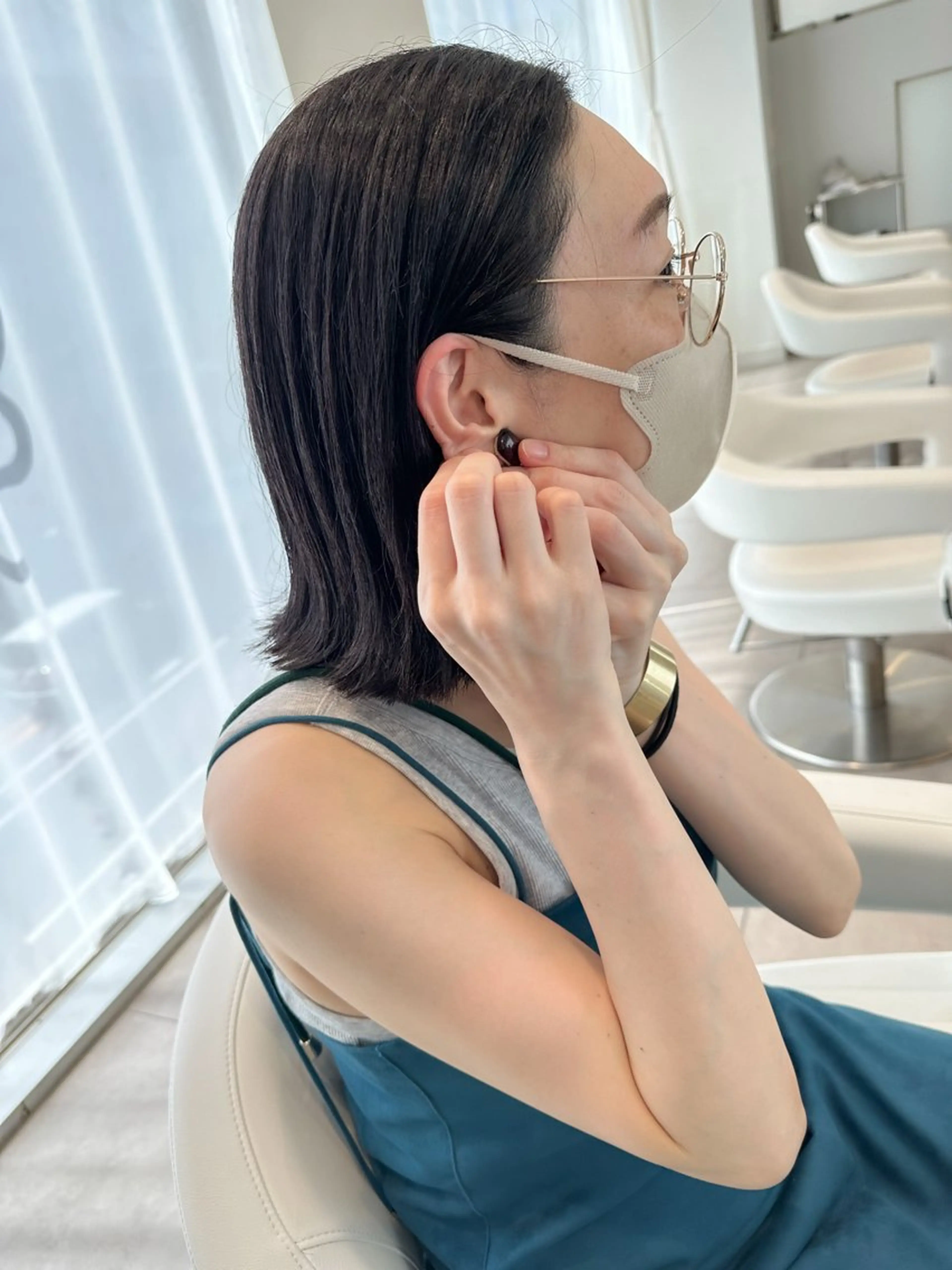 ミディアム カット ヘアカラー トリートメント 顔まわりデザイン🌿 ふじこのヘアスタイル