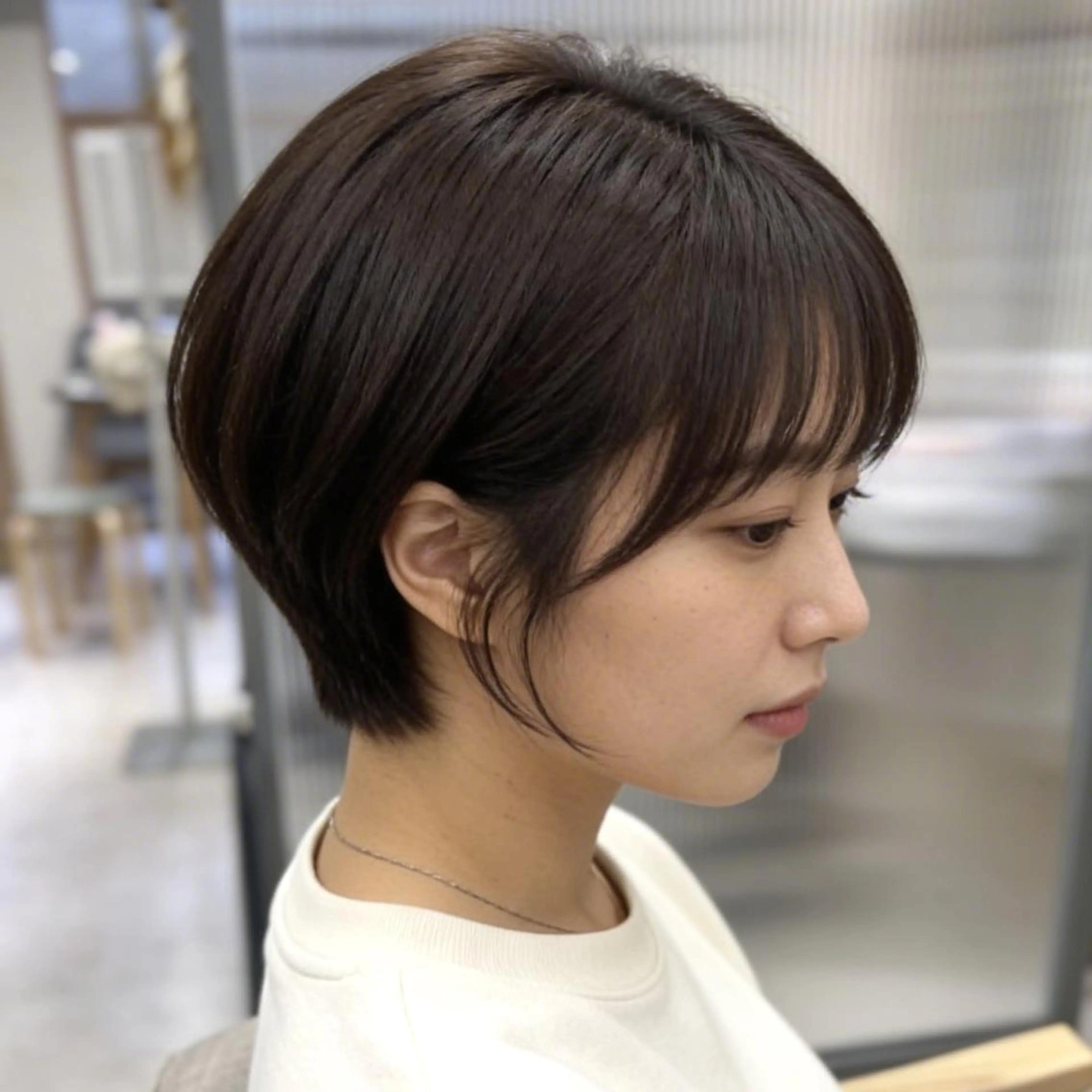 ショート ショートボブ 丸みショート ボブ 似合わせカット ショートヘア カット ヘアカラー トリートメント ショート/透明感/ 髪質改善/chinaのヘアスタイル