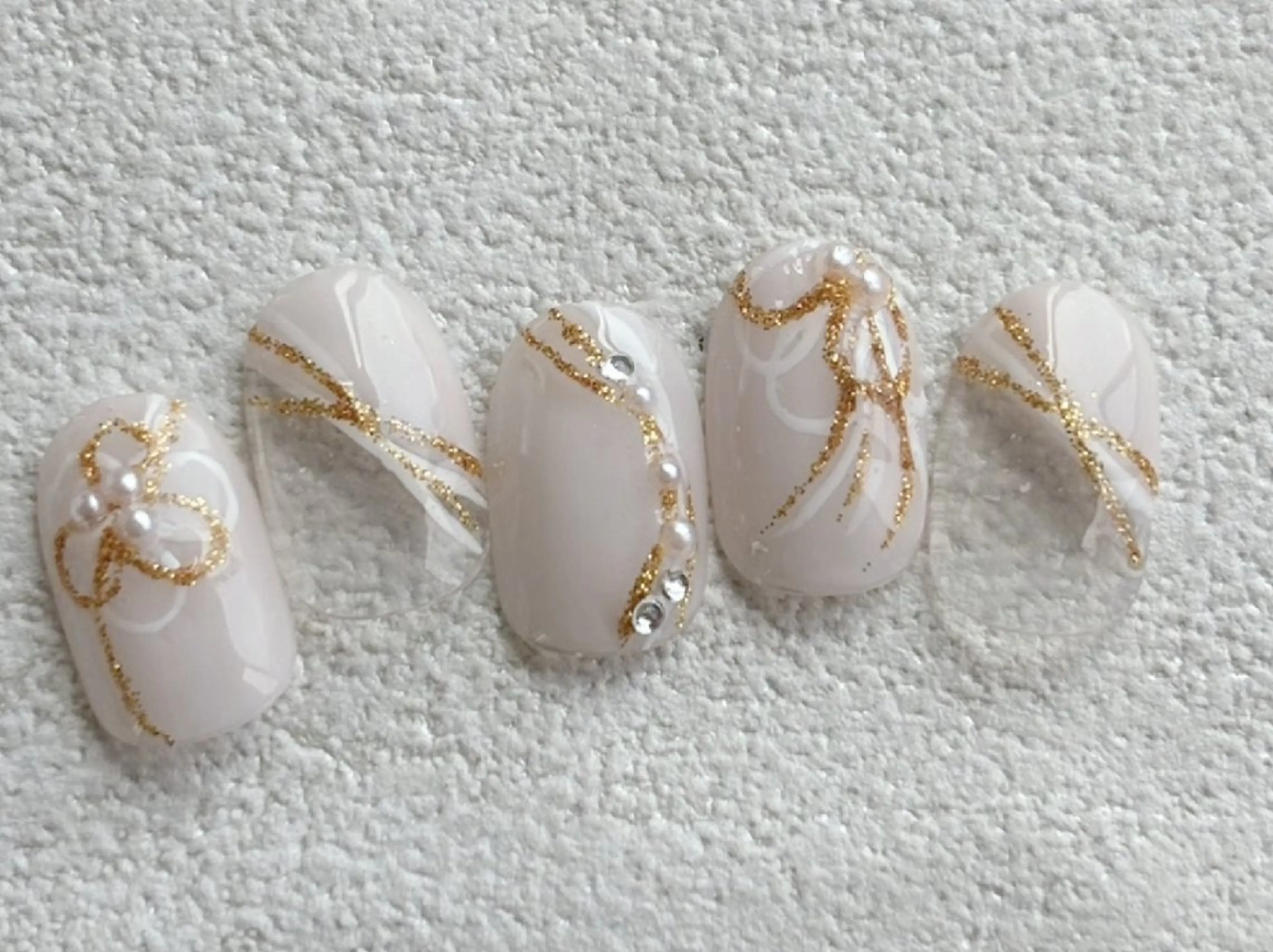 ネイル ハンドネイル NailSalon LuireYUUNAのネイルデザイン