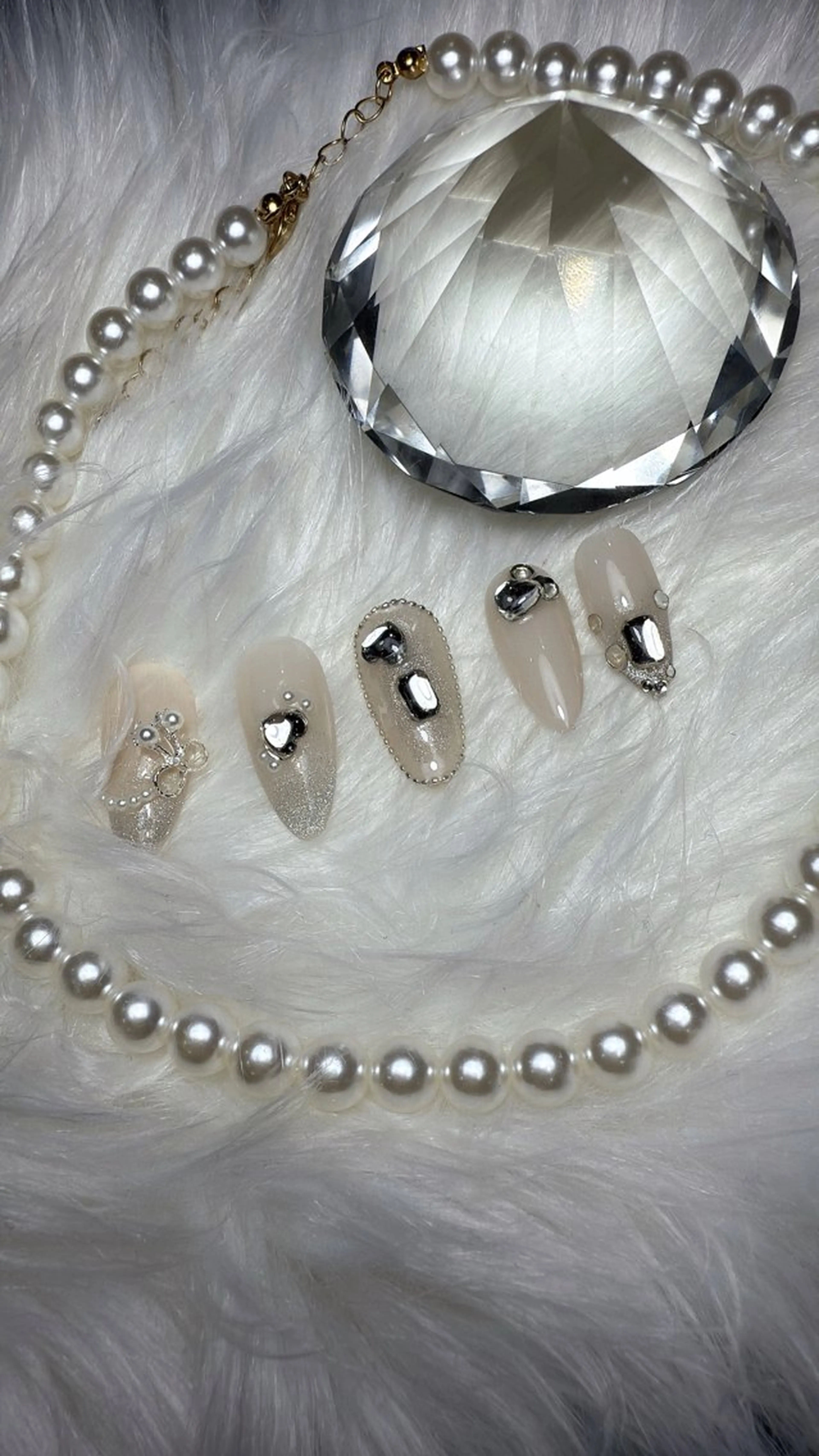 ネイル beauty park partage所属・藤 井のネイルデザイン