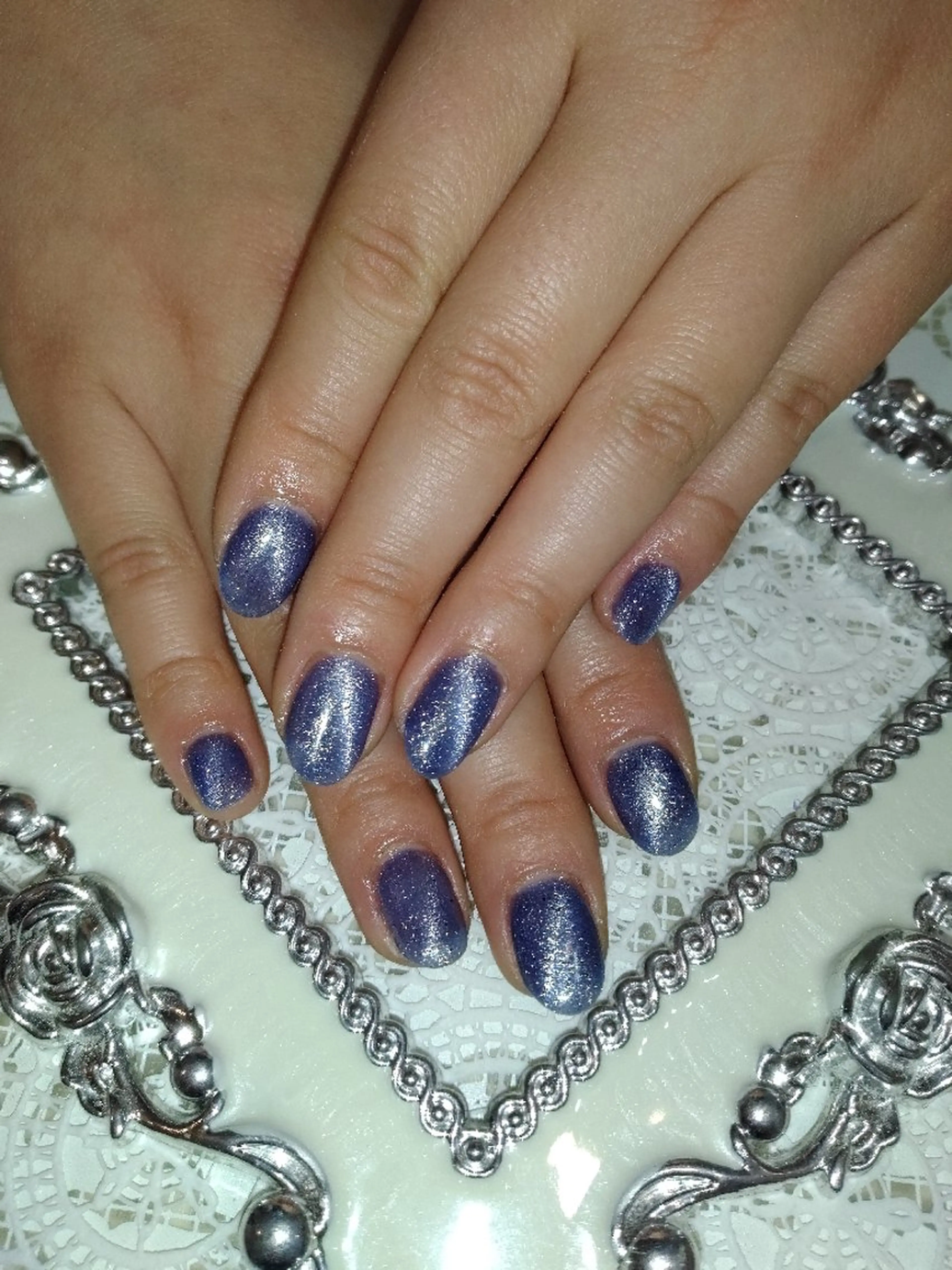 ネイル エステとネイル ローズコンフォートのネイルデザイン