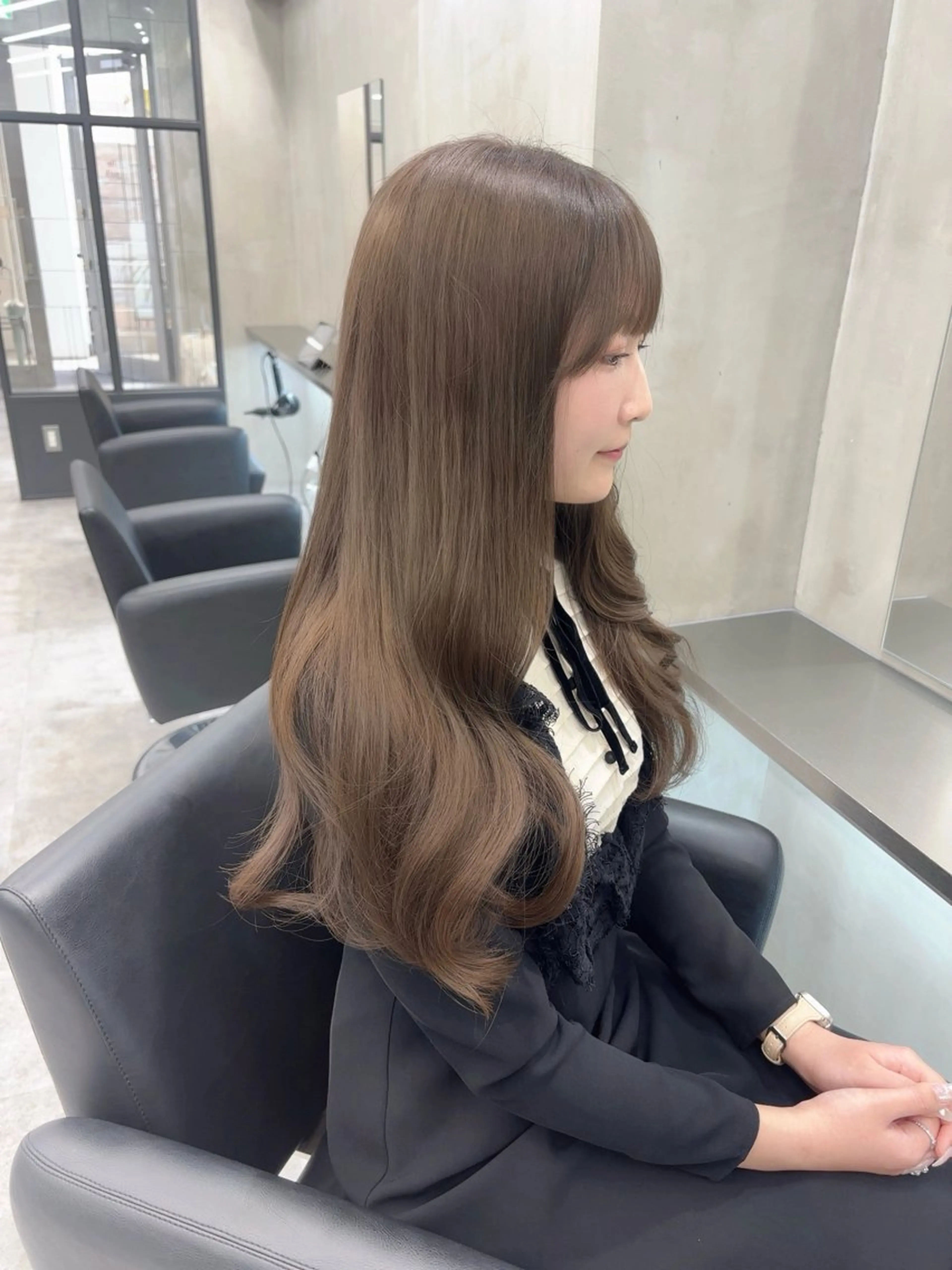 ロング カラー ベージュカラー ブリーチ 透明感カラー ダブルカラー ブリーチなしカラー カット ヘアカラー トリートメント the path sora♡のヘアスタイル
