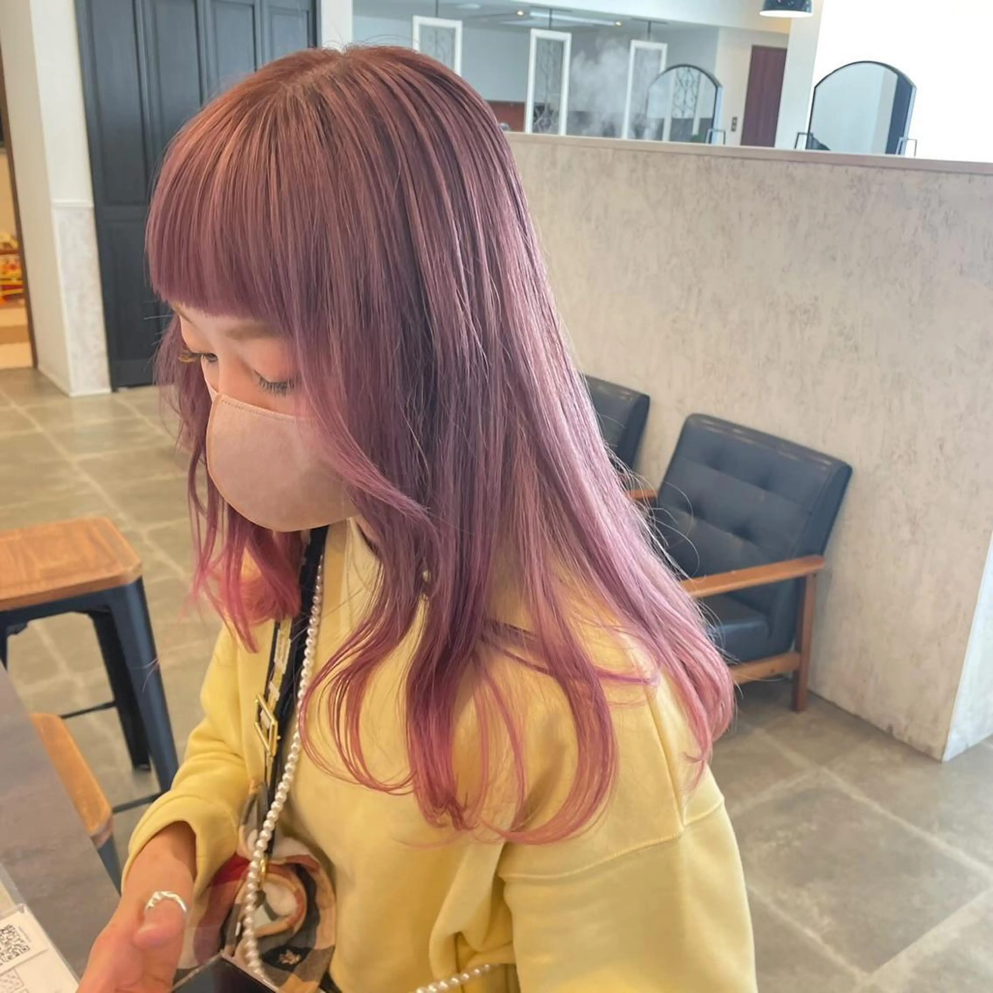 ロング 大島 瑞穂　ビズヘアーのマツエク・マツパデザイン