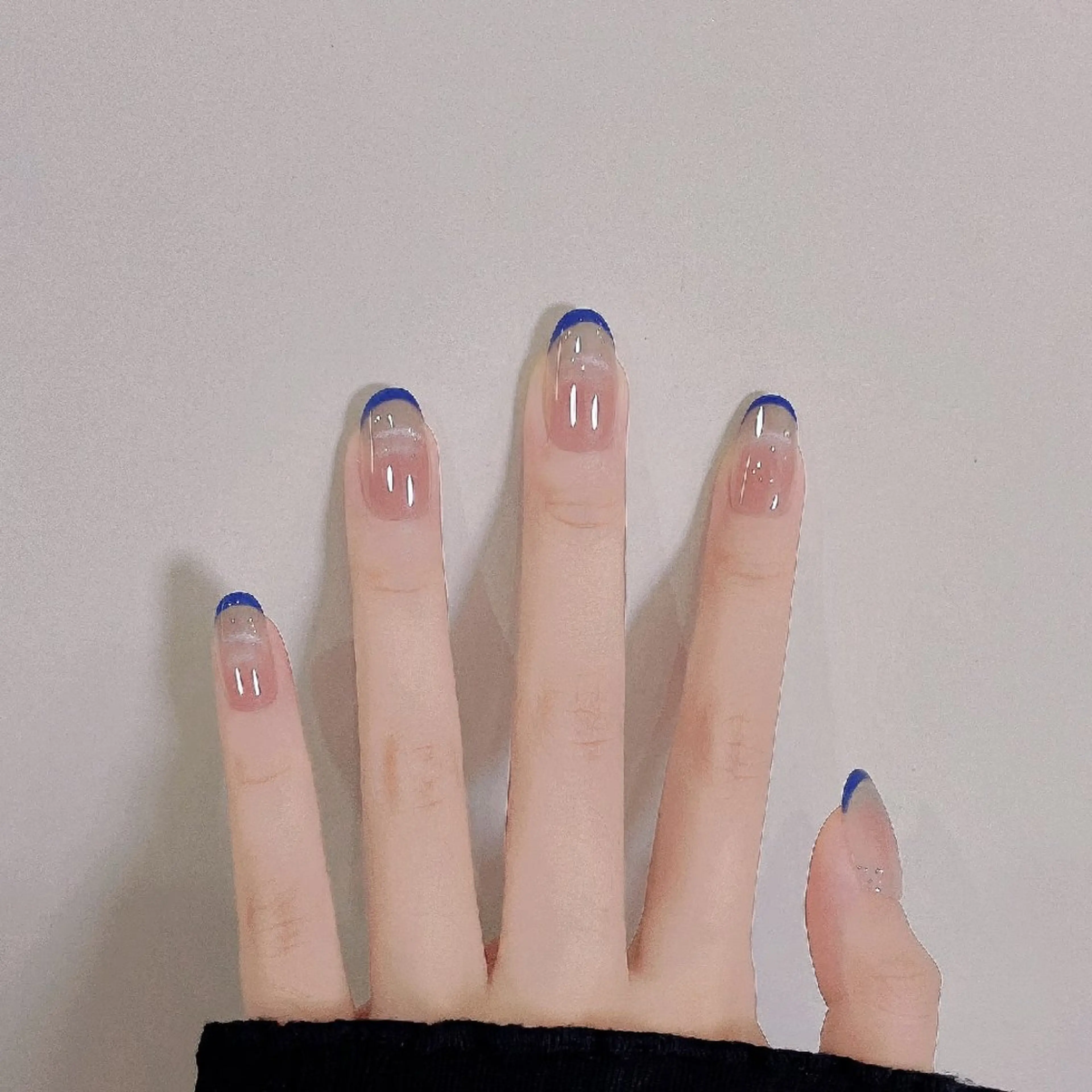 ネイル 鈴木 彩星のネイルデザイン