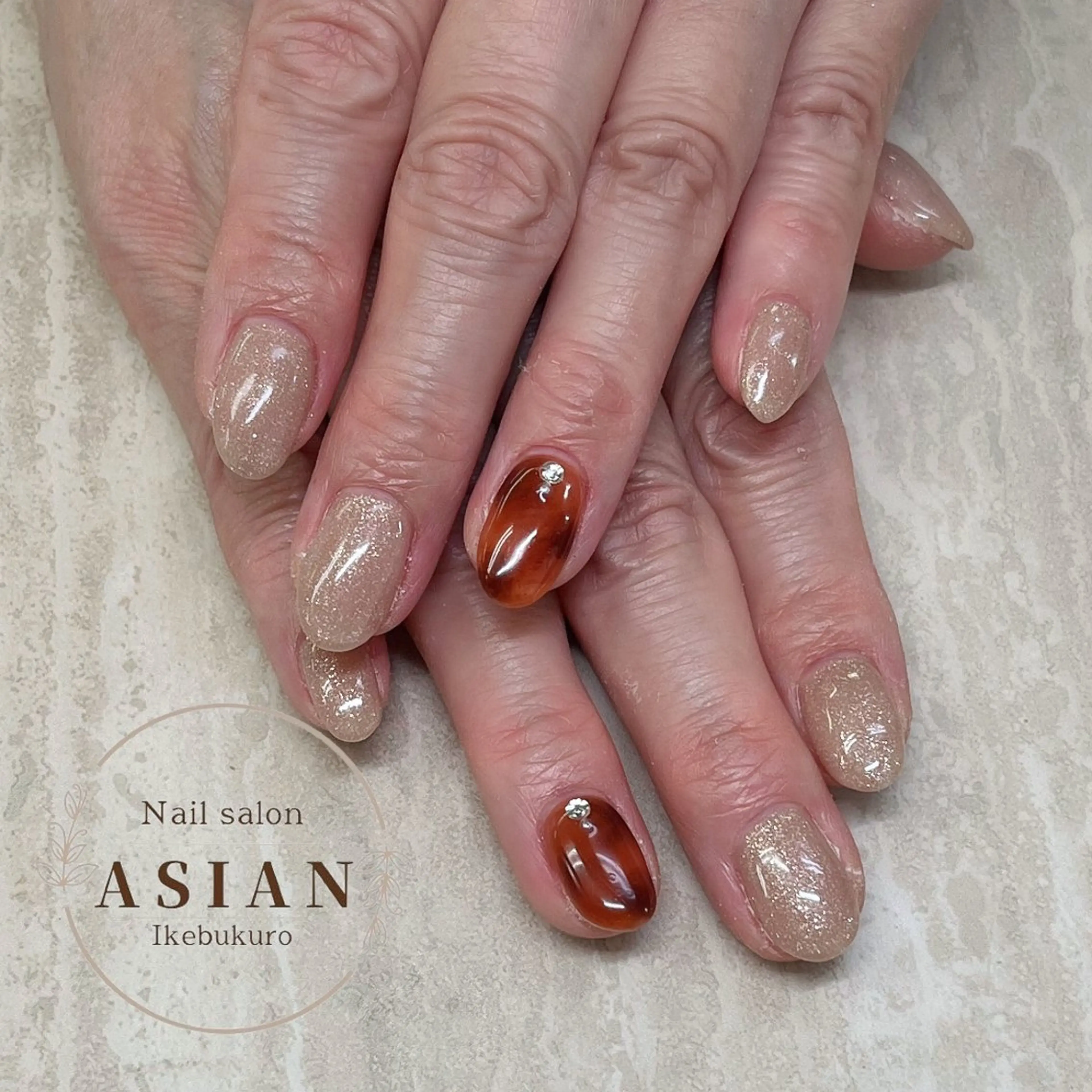 ネイル ネイルサロンアジアン池袋店所属・林 夏萌のネイルデザイン