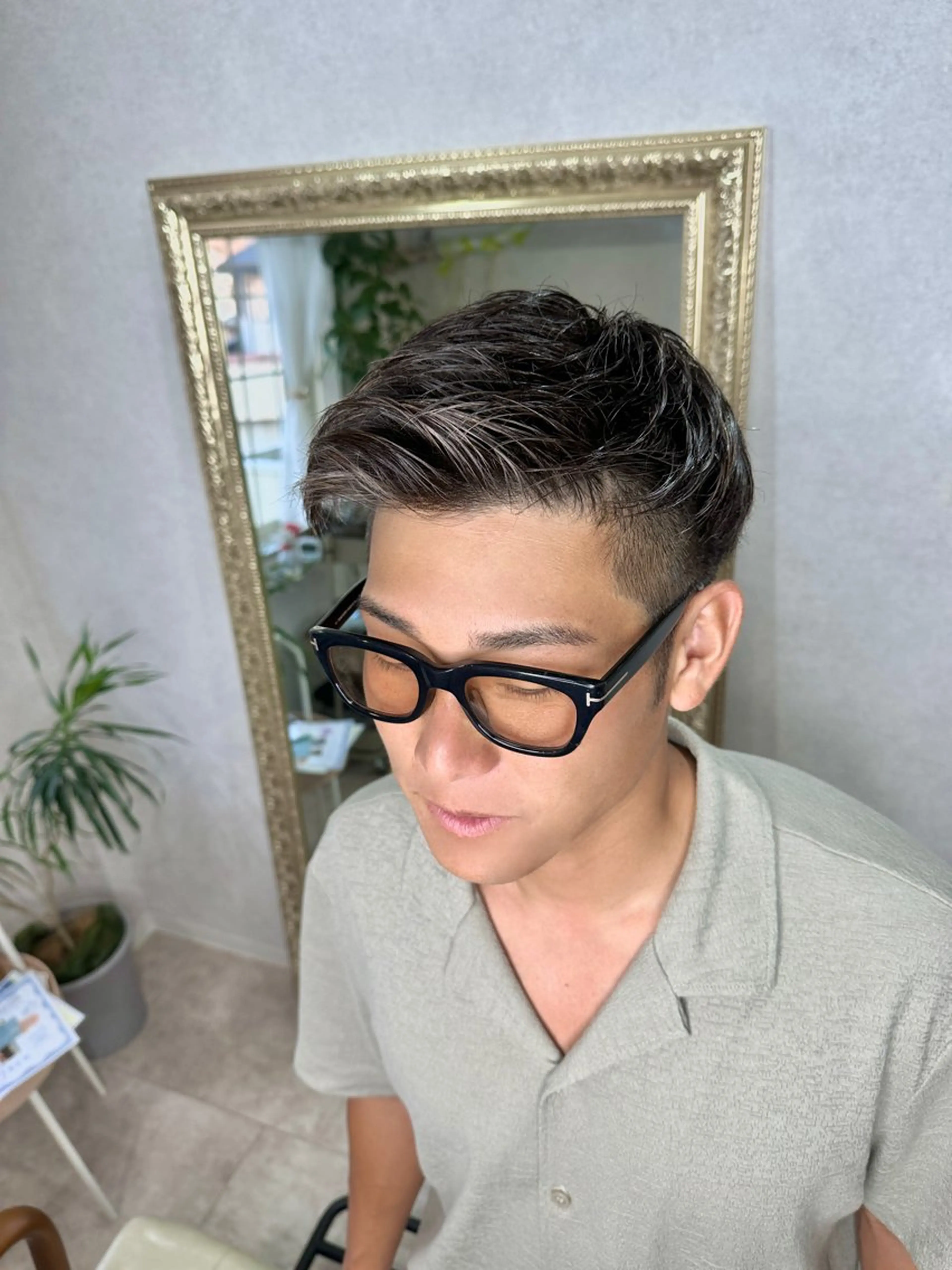 カラー メンズ ヘアカラー Designer EGGのマツエク・マツパデザイン