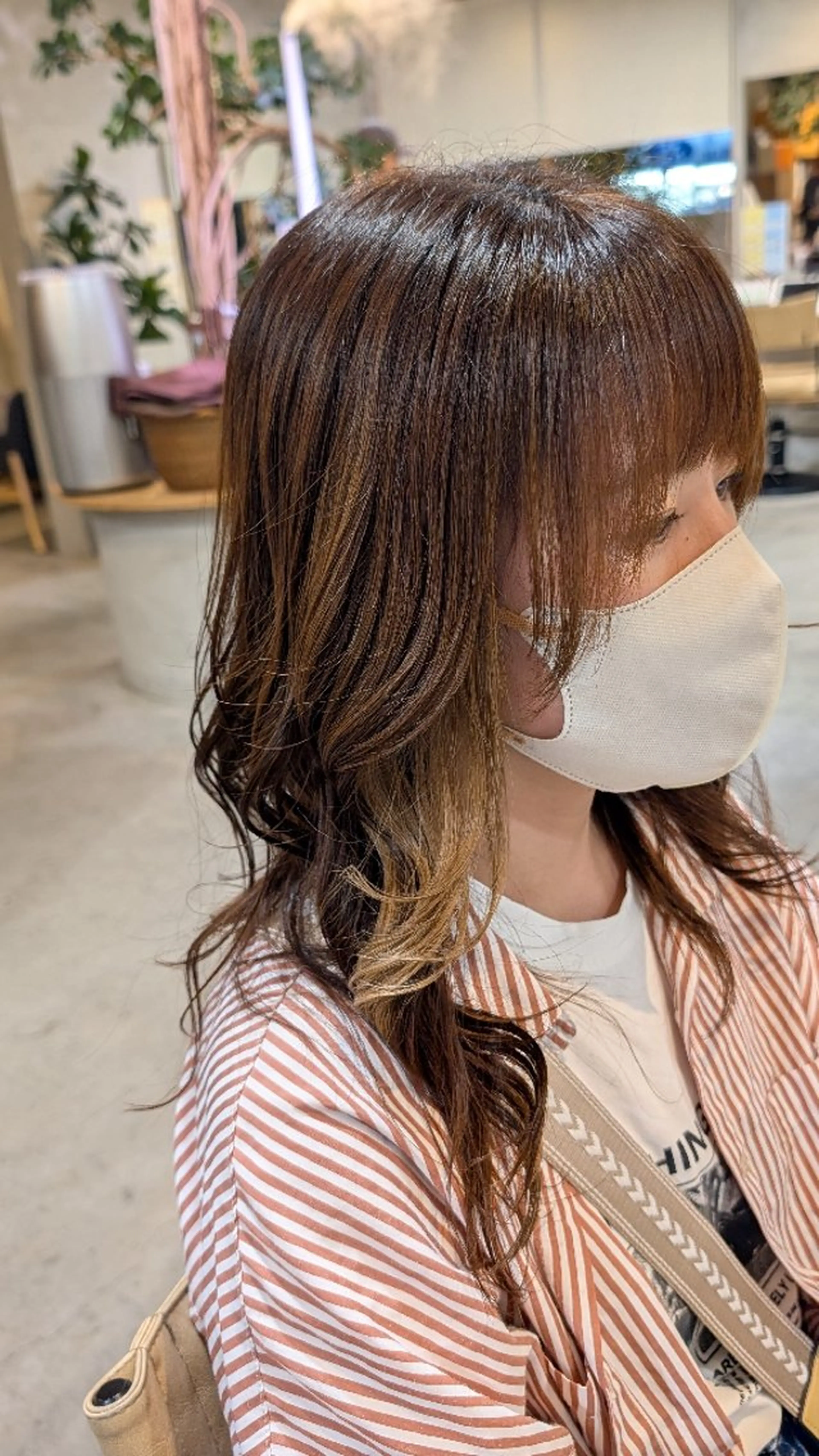 ロング 【女性限定】 shioriのヘアスタイル