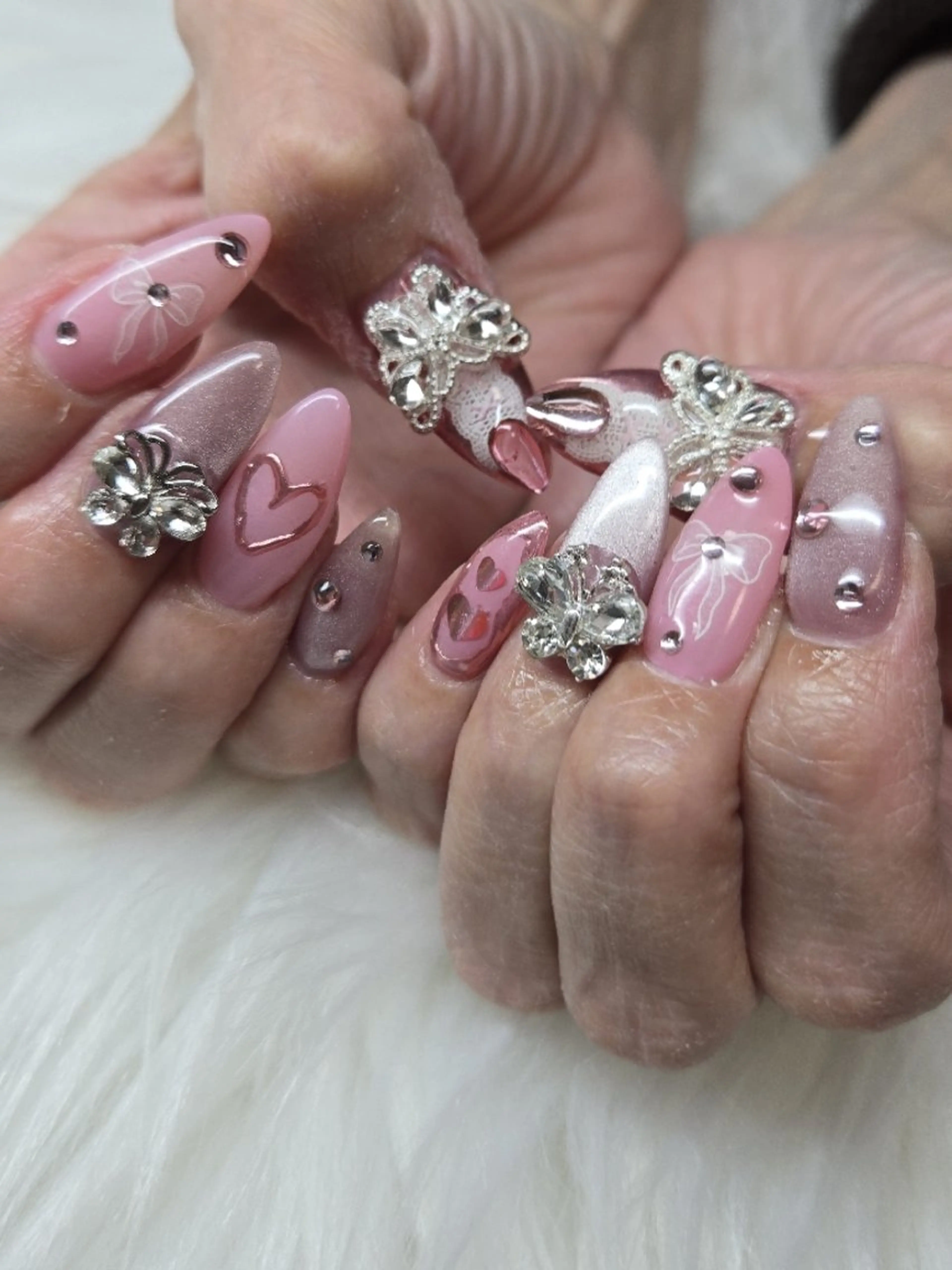 ネイル 韓国ネイル ワンホンネイル ハンドネイル 8appy ARTstudioのネイルデザイン