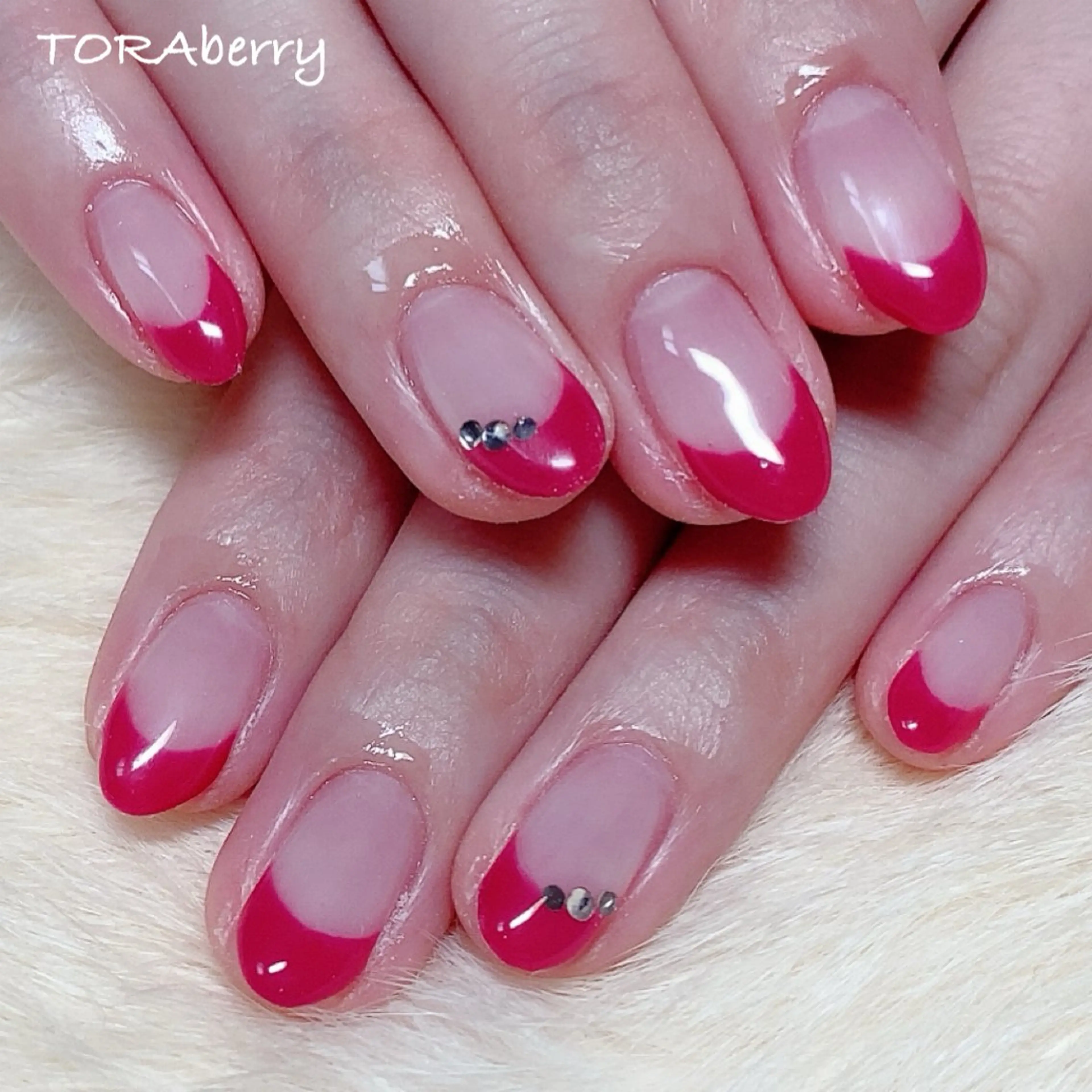 ネイル ハンドネイル ネイリスト なつみのネイルデザイン