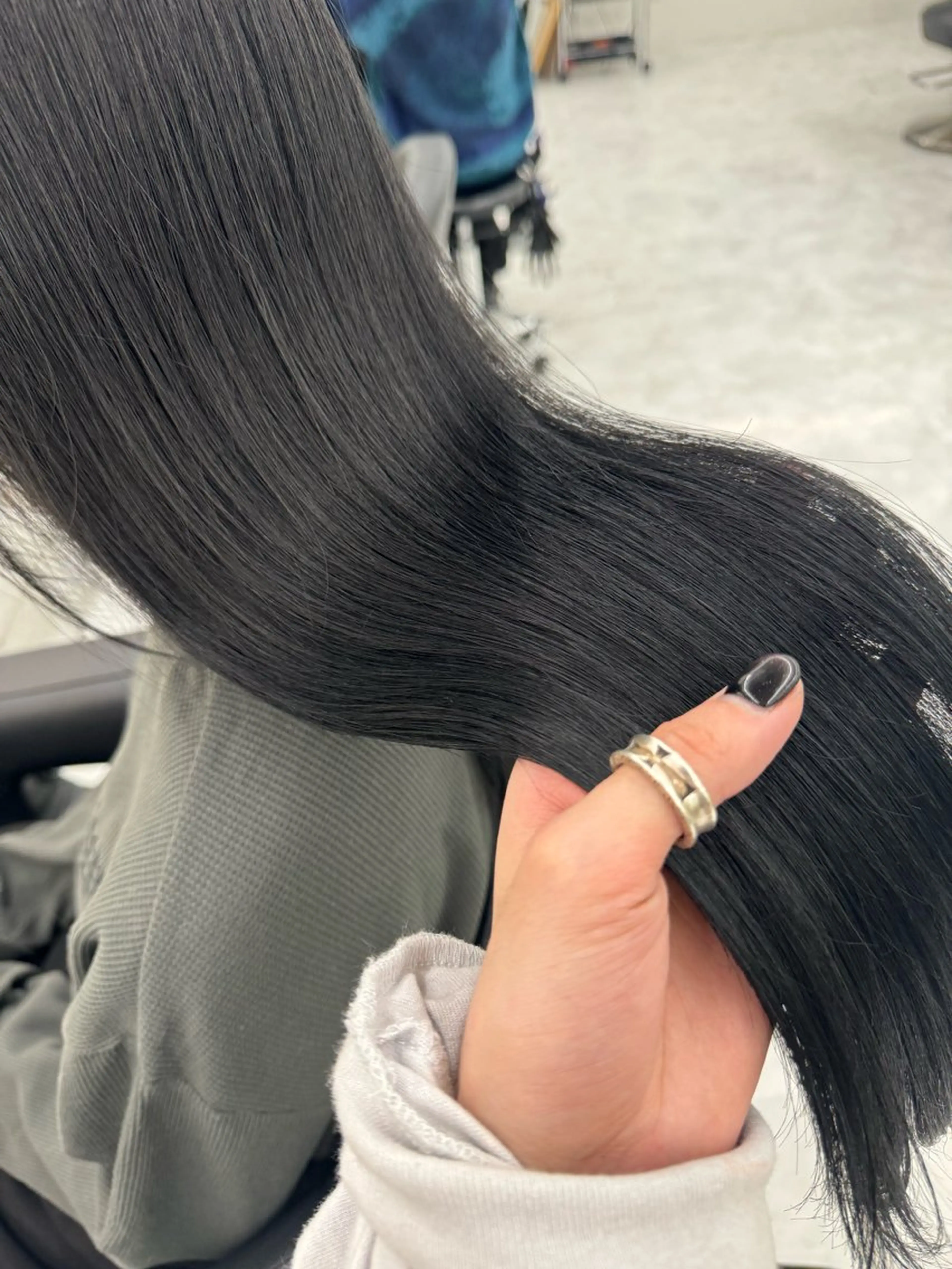 ロング カラー ヘアアレンジ カット ヘアカラー トリートメント ☁️トレンド✖️ 透明感☁️りくのヘアスタイル