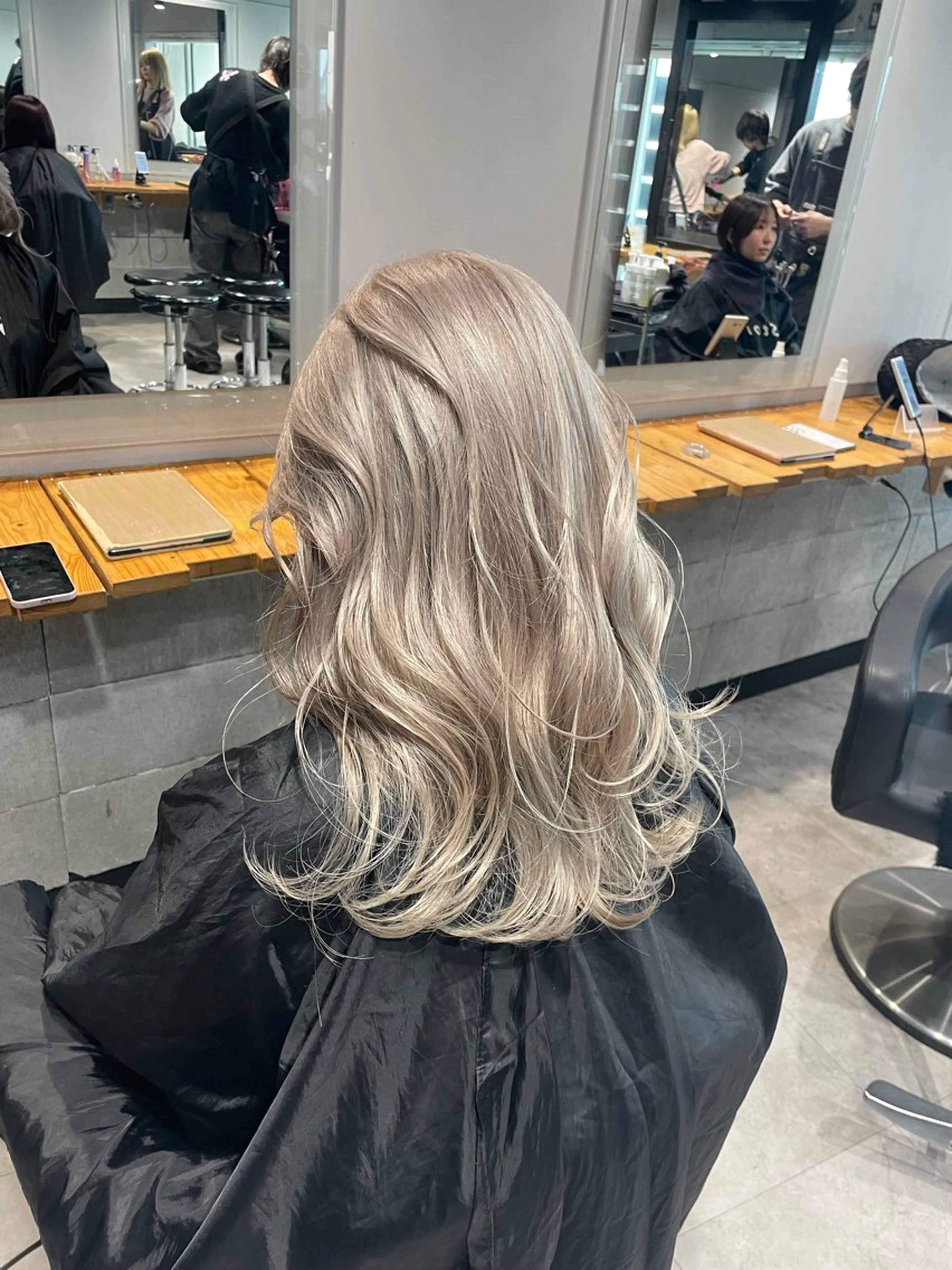 ロング カラー 💗艶髪透明感カラー 💗DAIKI💗のヘアスタイル