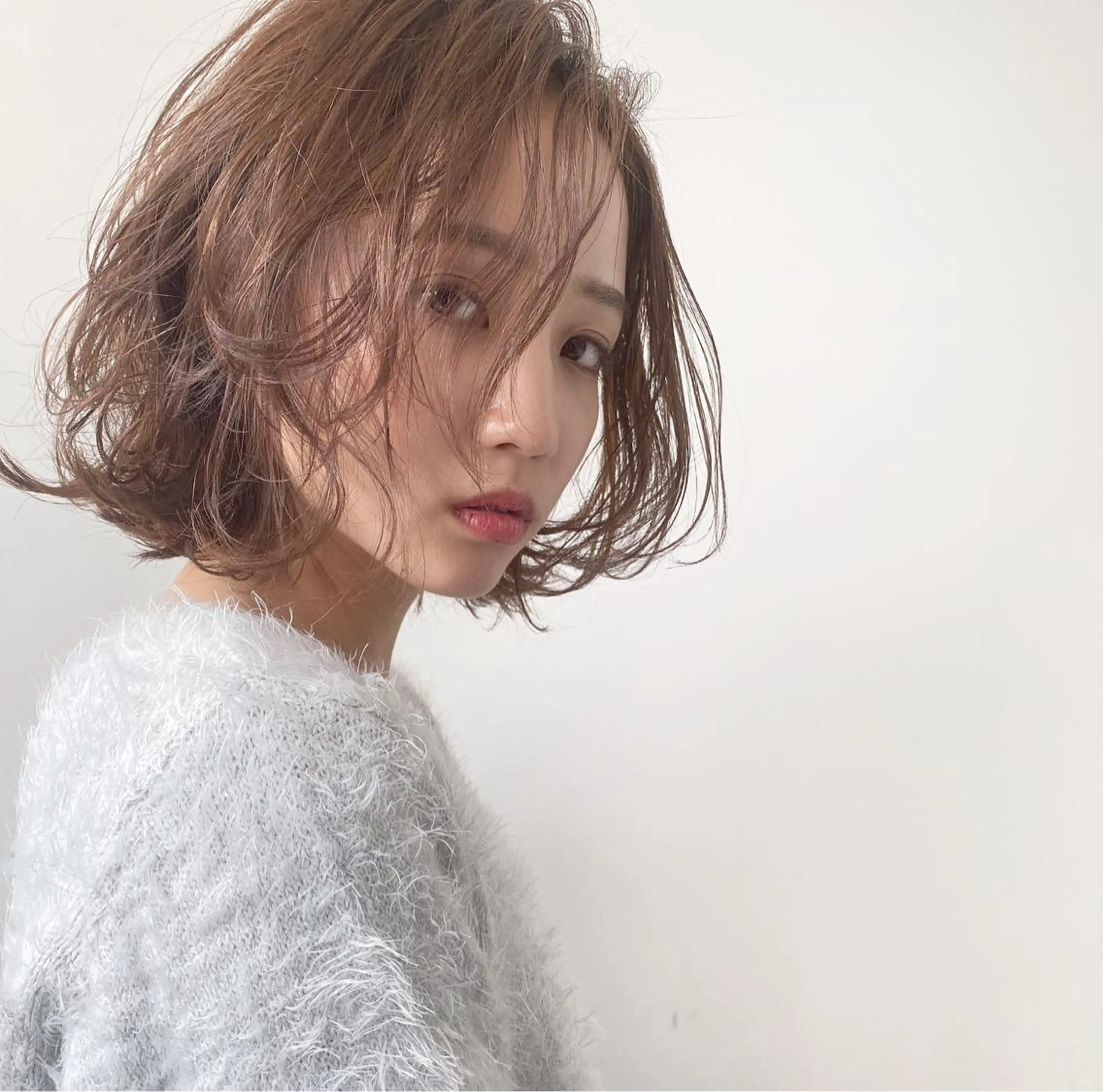 ミディアム ボブ、縮毛矯正👑 心斎橋/高城涼也のヘアスタイル