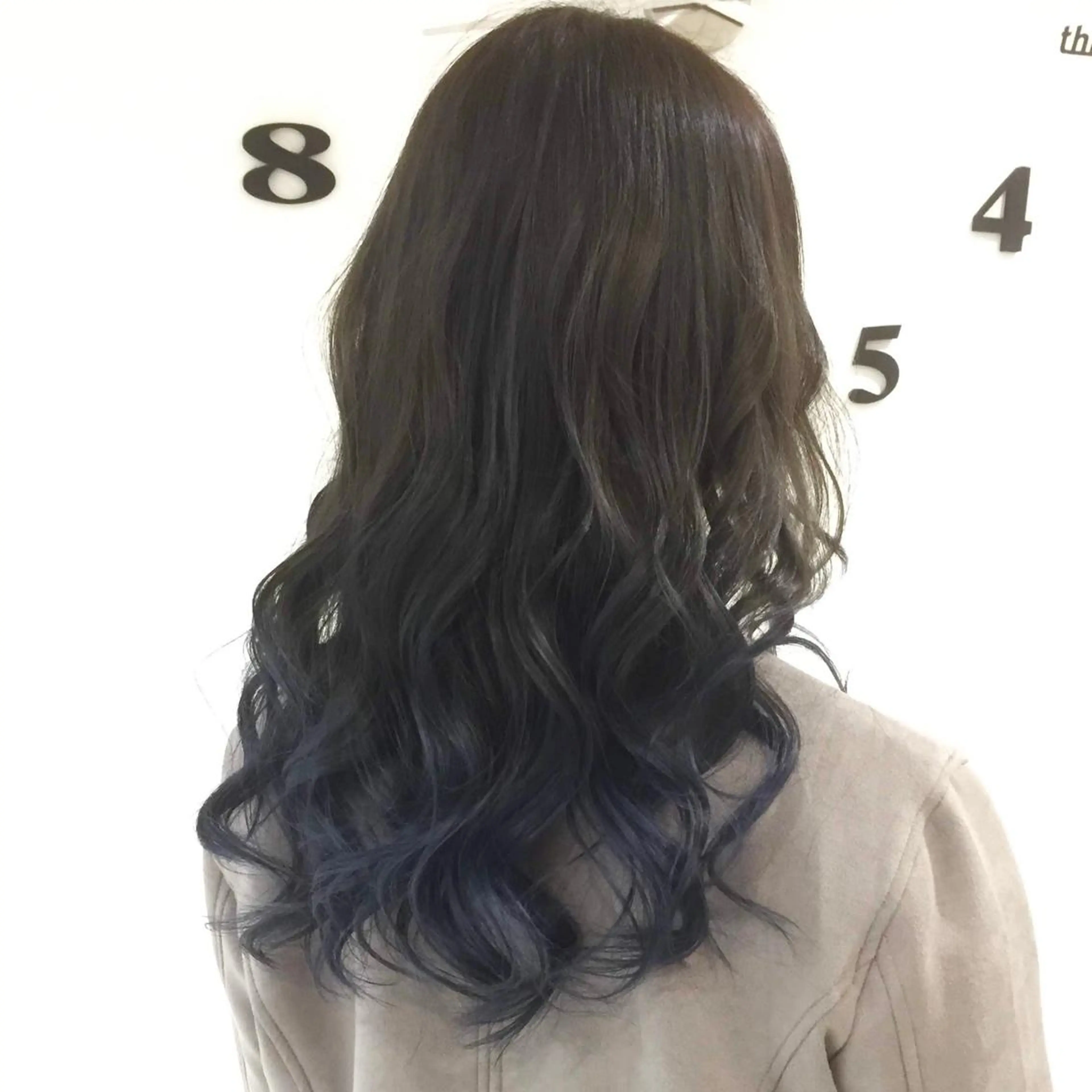 ロング カラー ブルーカラー ネイビーカラー カット ヘアカラー 中林 由佳のヘアスタイル