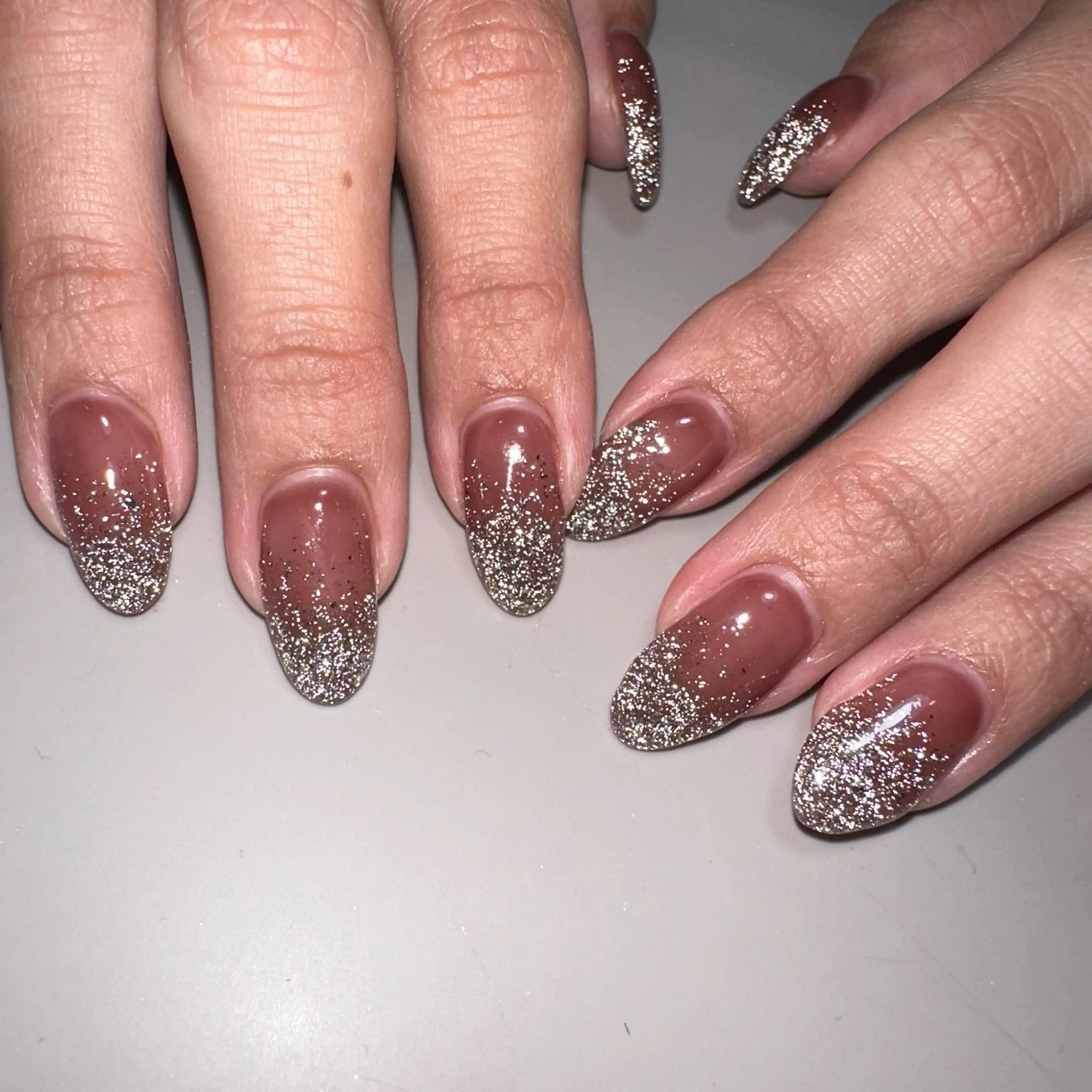 ネイル クリアネイル フラッシュネイル フレンチネイル ジェルネイル マグネットネイル Reilly nail.所属・Reillynail レイリーネイルのネイルデザイン