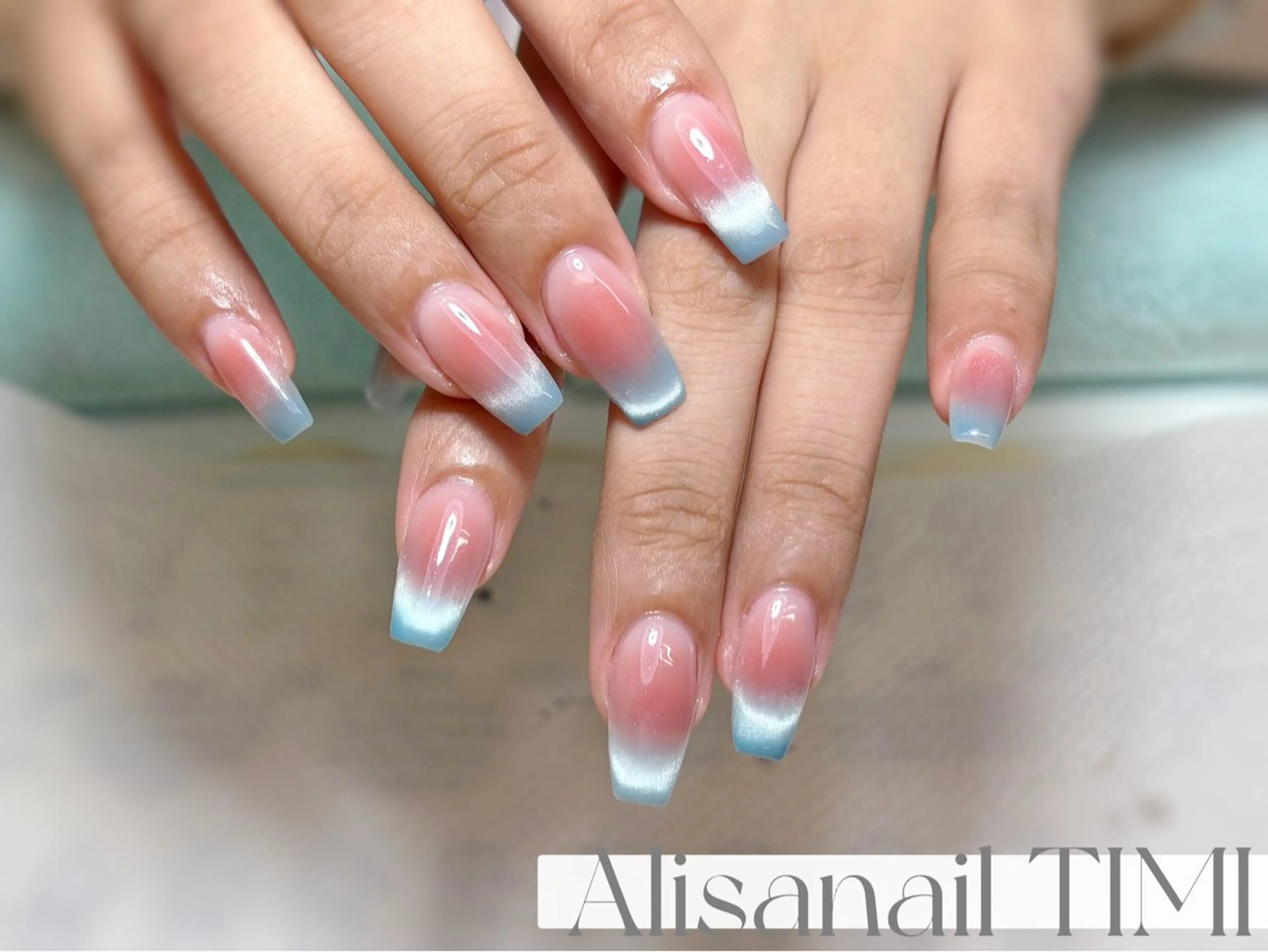ネイル チークネイル マグネットネイル マグネットワンカラー ワンカラーネイル ハンドネイル Alisa nail Timiのネイルデザイン