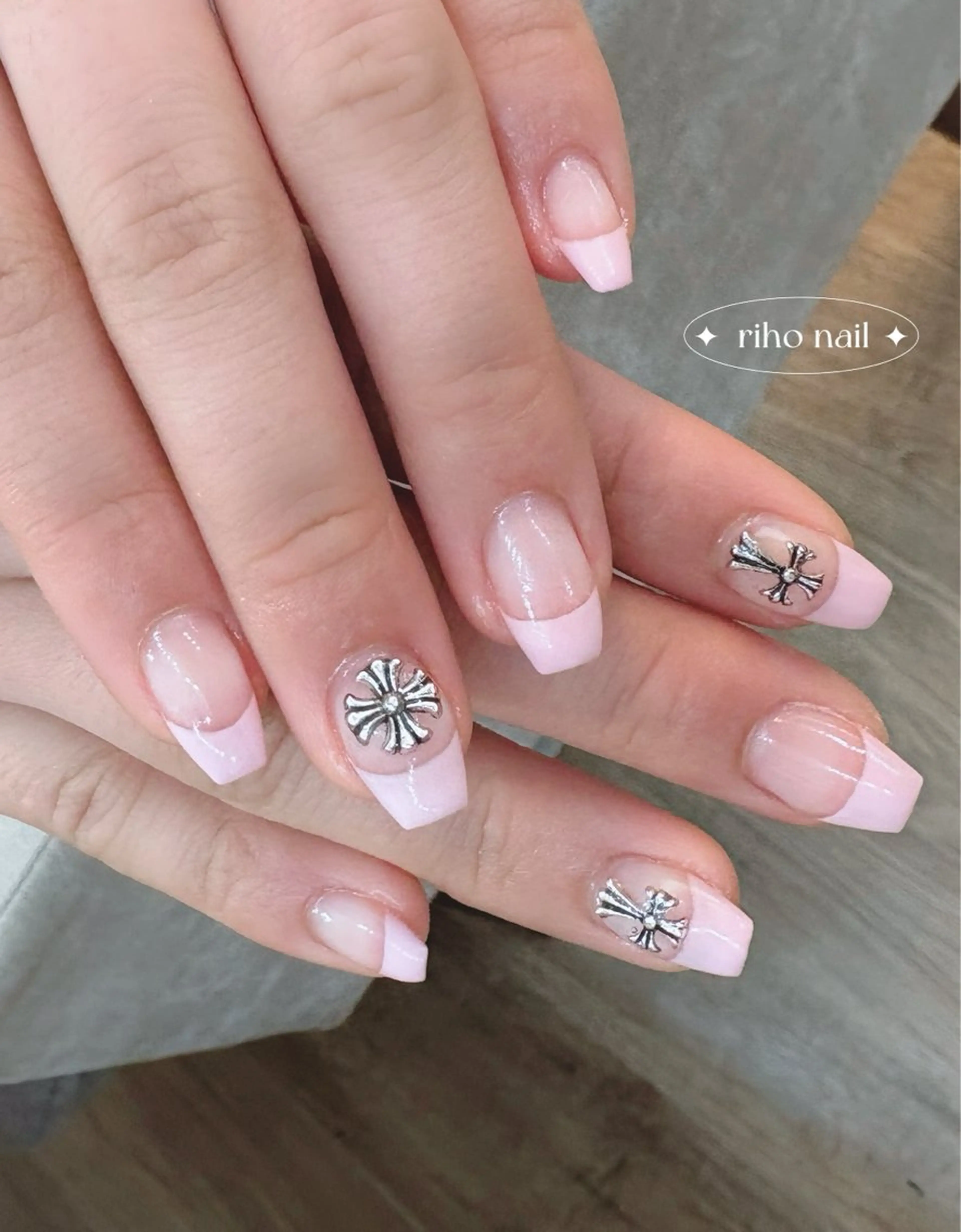 ネイル THE BALM Rihoのネイルデザイン