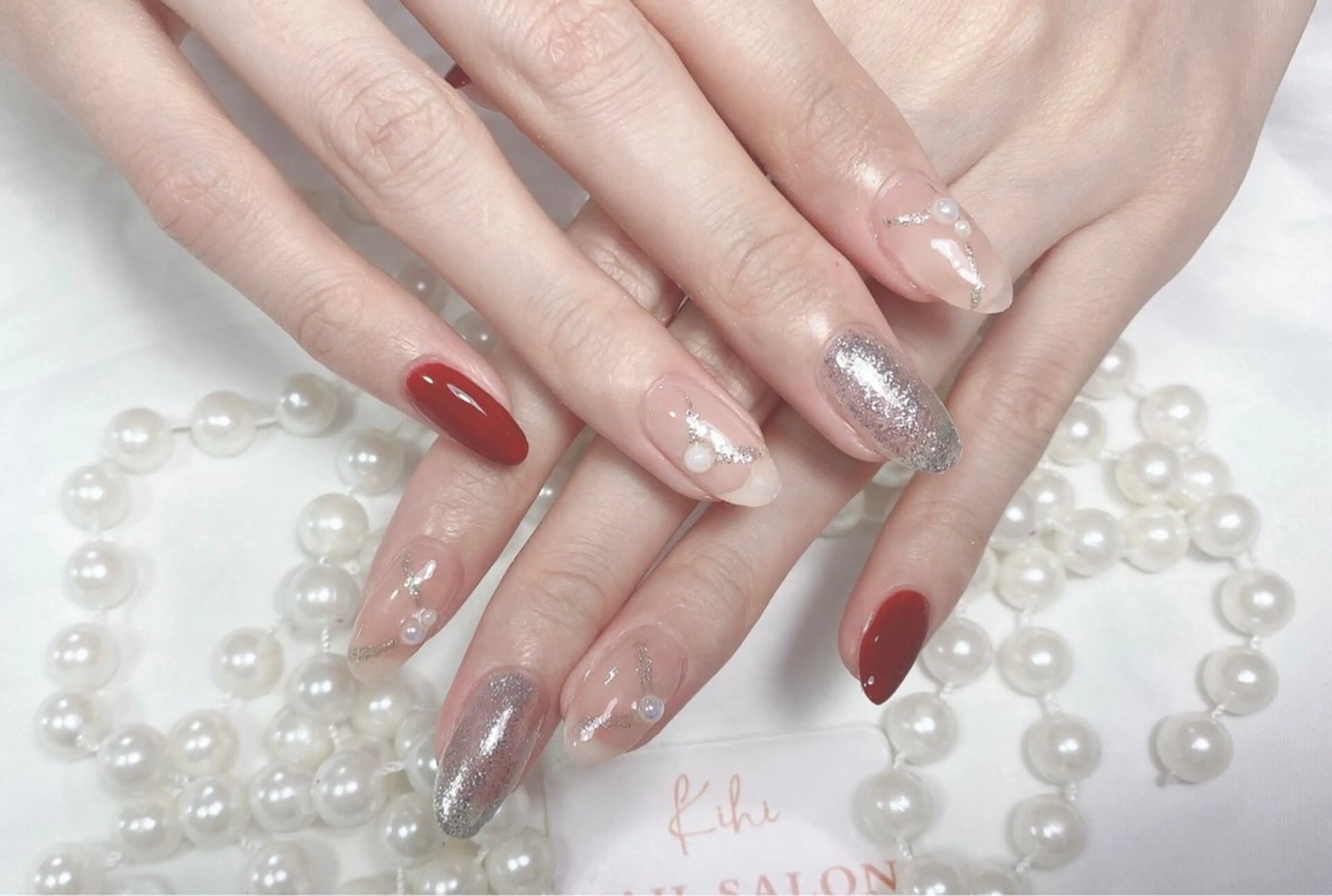 ネイル シンプルネイル 村中 ハナのネイルデザイン