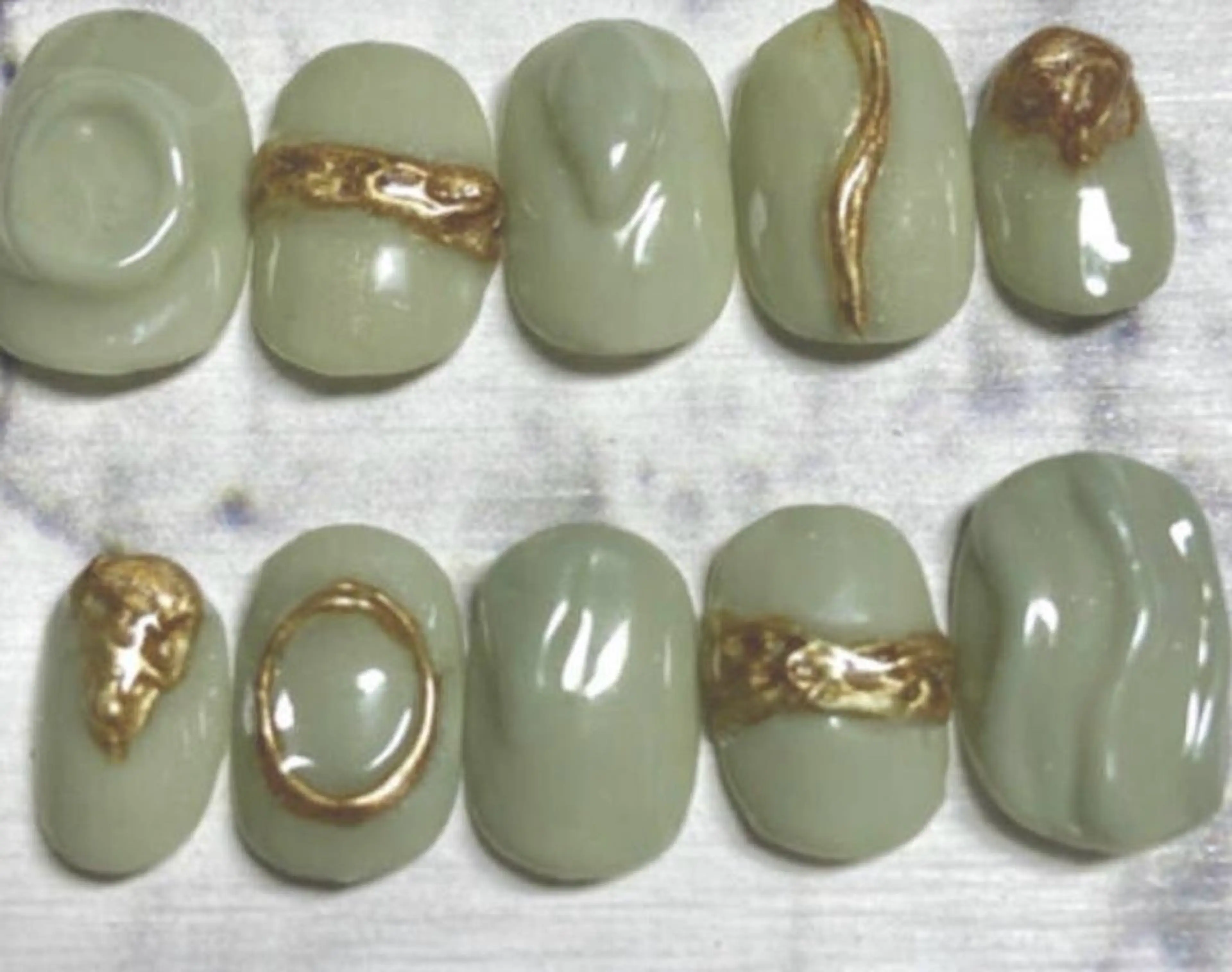 ネイル アートネイル 桜ネイル 長さ出し ジェルネイル ミラーネイル LUCIA(ルシア）所属・LUCIA 南柏ネイルサロンのネイルデザイン