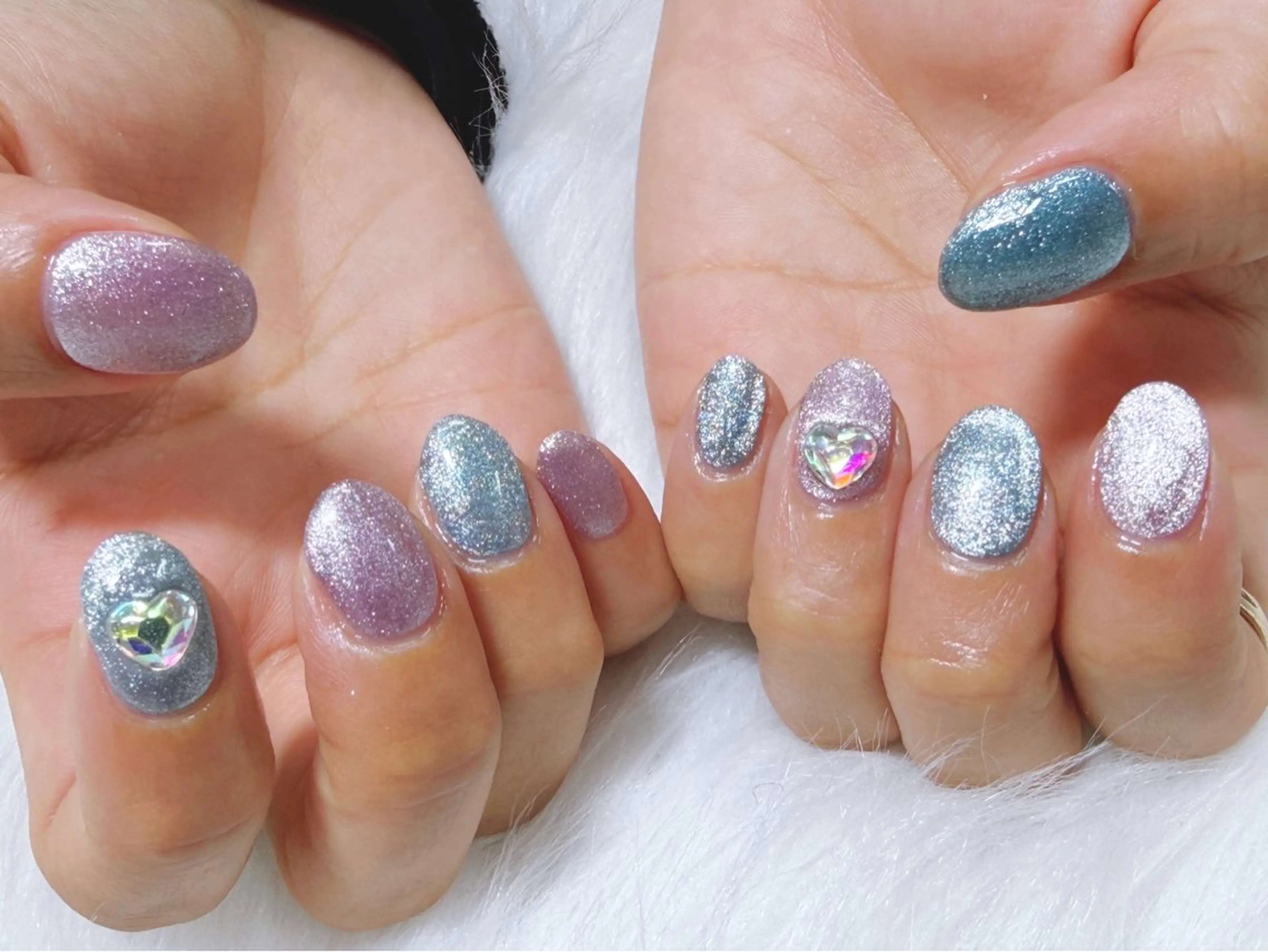 ネイル ストーンネイル ハンドネイル Moon's🌙💅 Shioriのネイルデザイン
