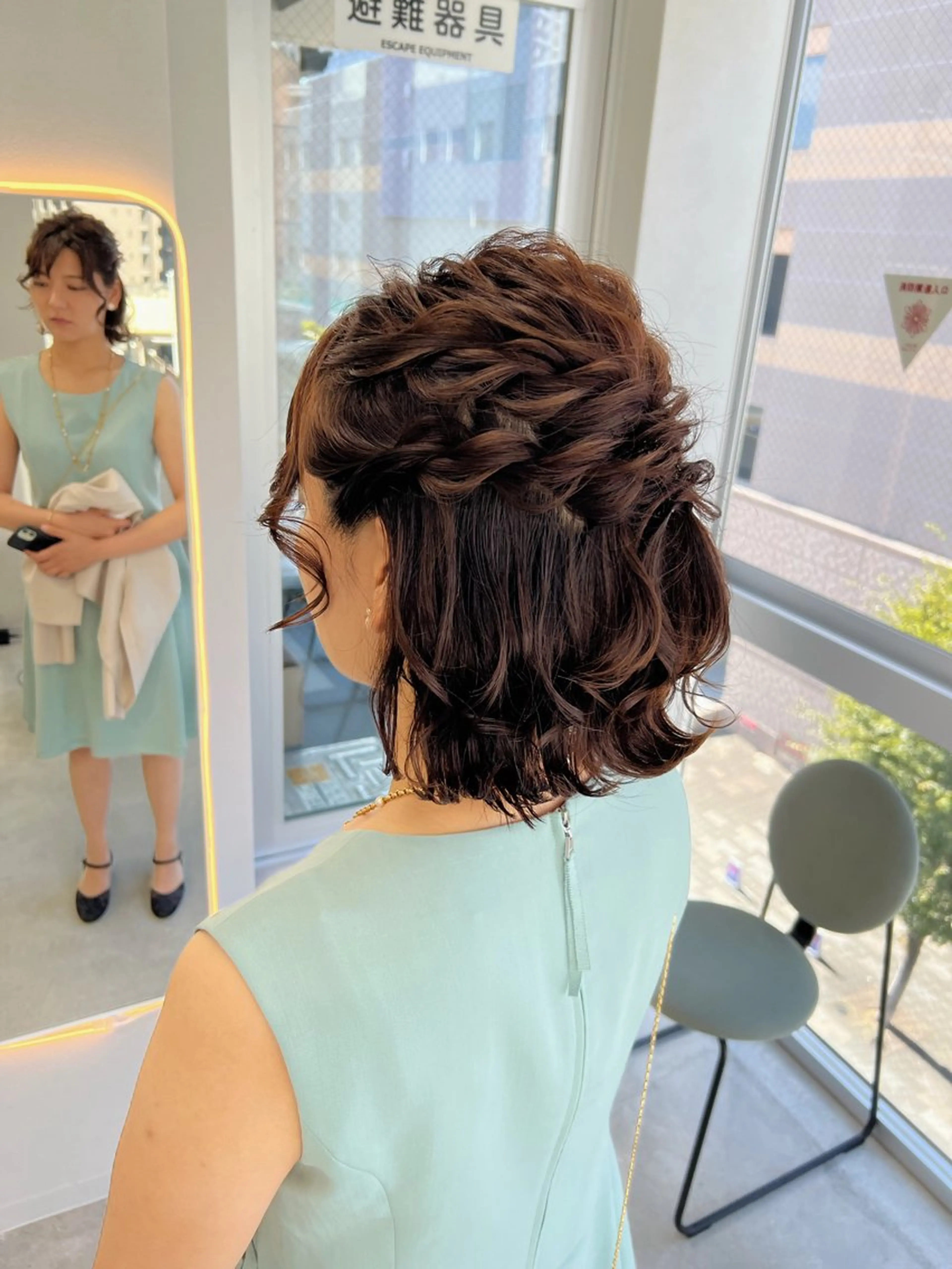 ミディアム ヘアセット maya レイヤーカットのヘアスタイル