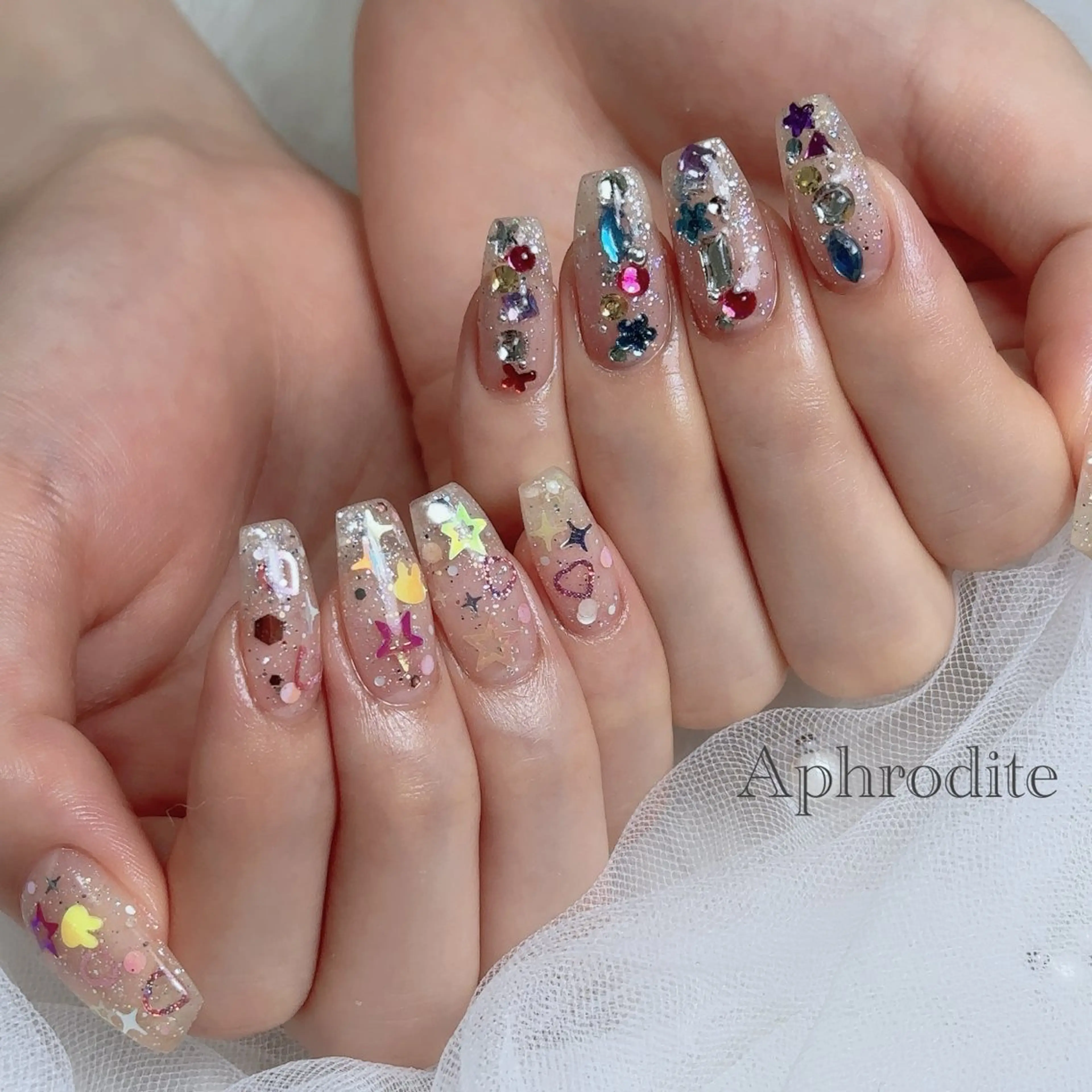 ネイル Aphrodite パラジェル認定サロンのネイルデザイン