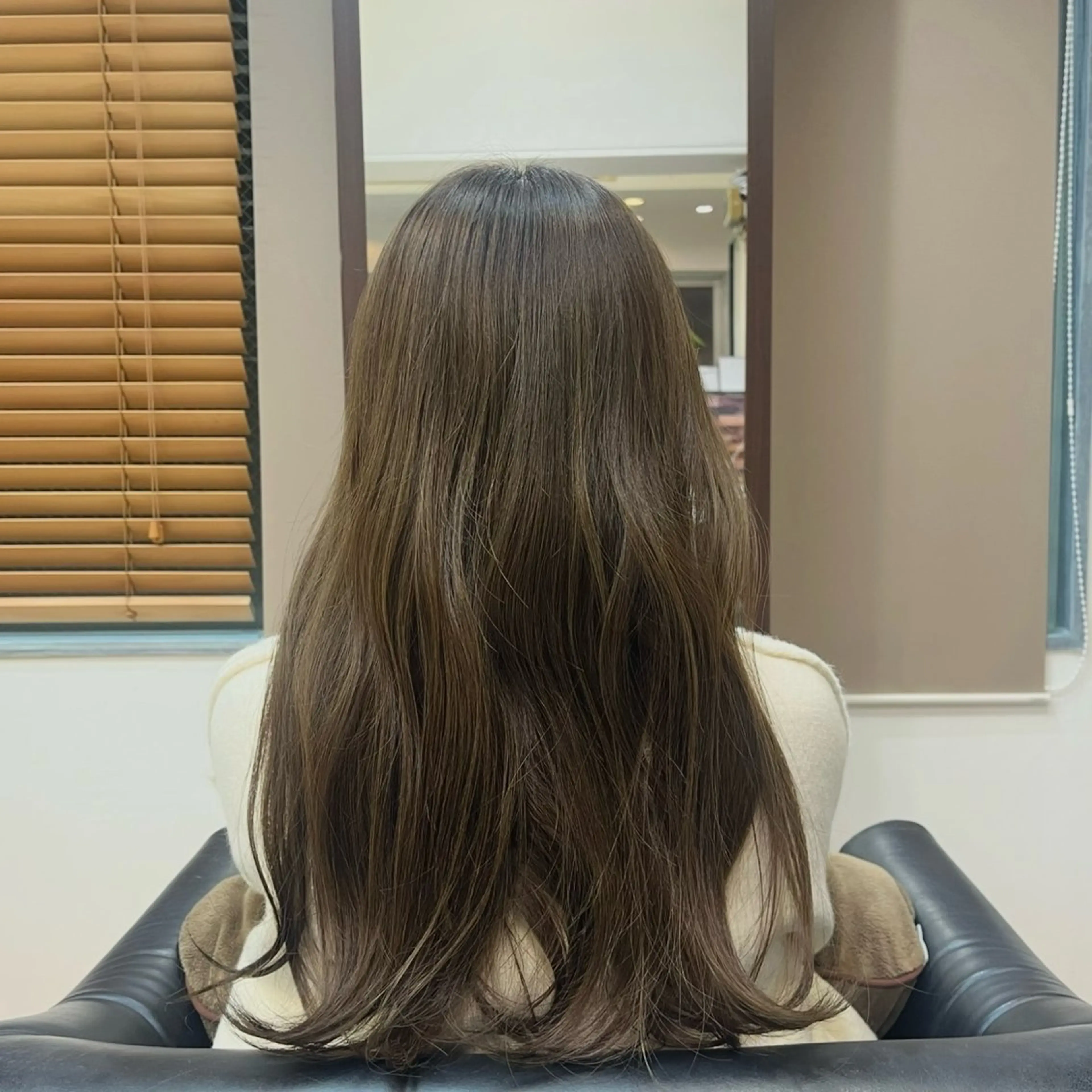 カラー Sepiage所属・mi kaのヘアスタイル