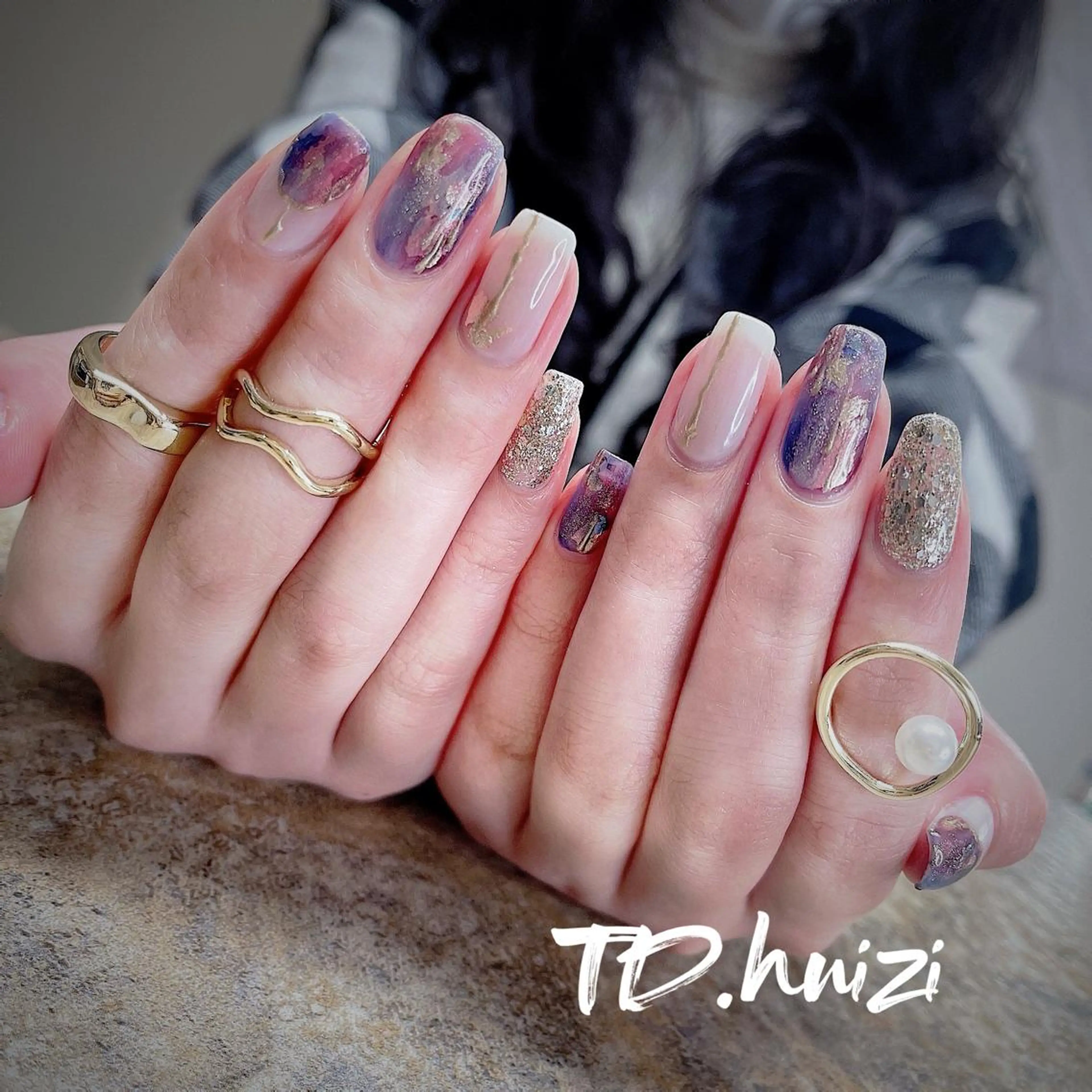 ミディアム めぐみのネイルサロン 惠のネイルデザイン