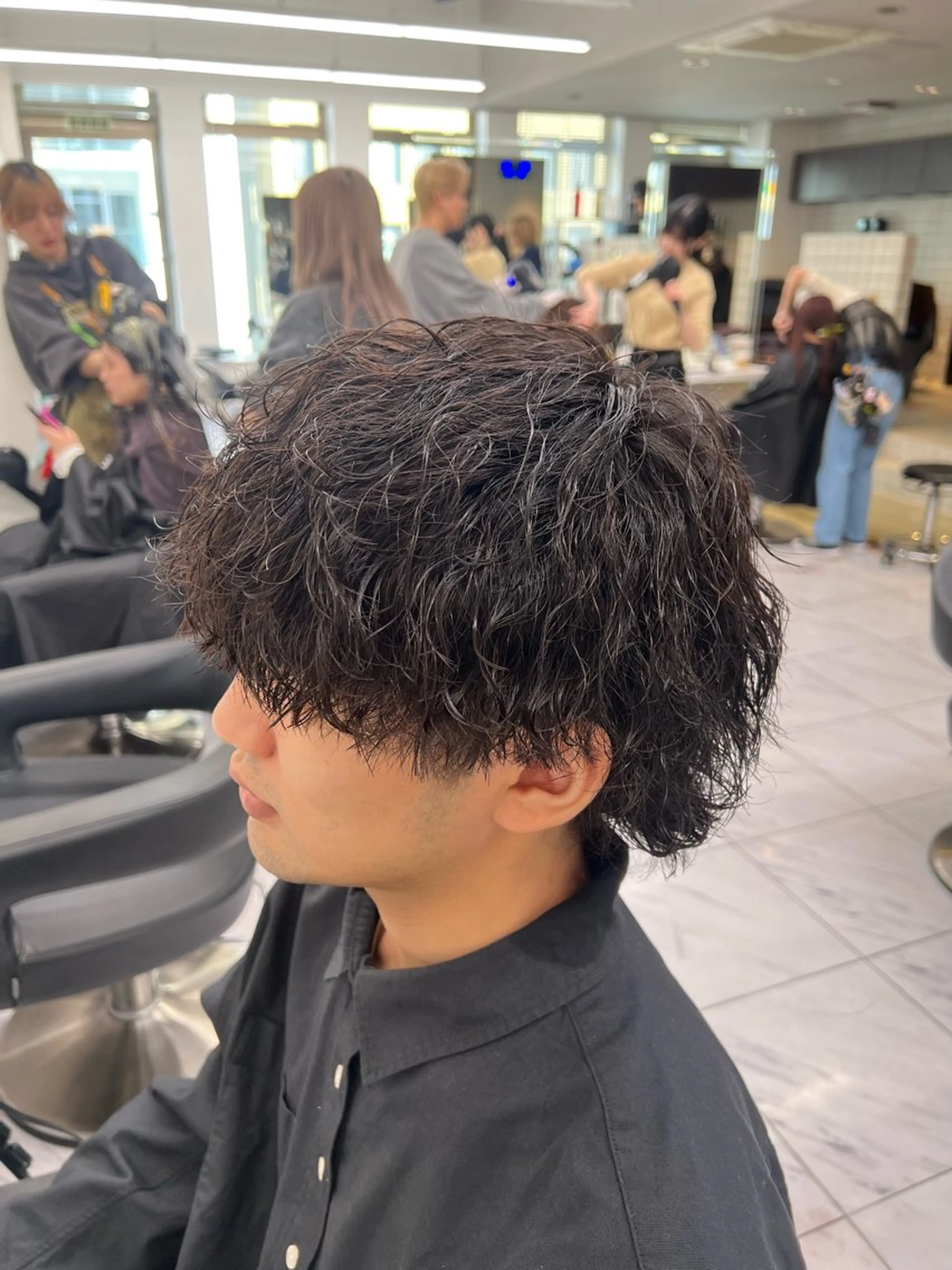 ショート パーマ メンズ カット パーマ 韓国レイヤーカット /REIのヘアスタイル