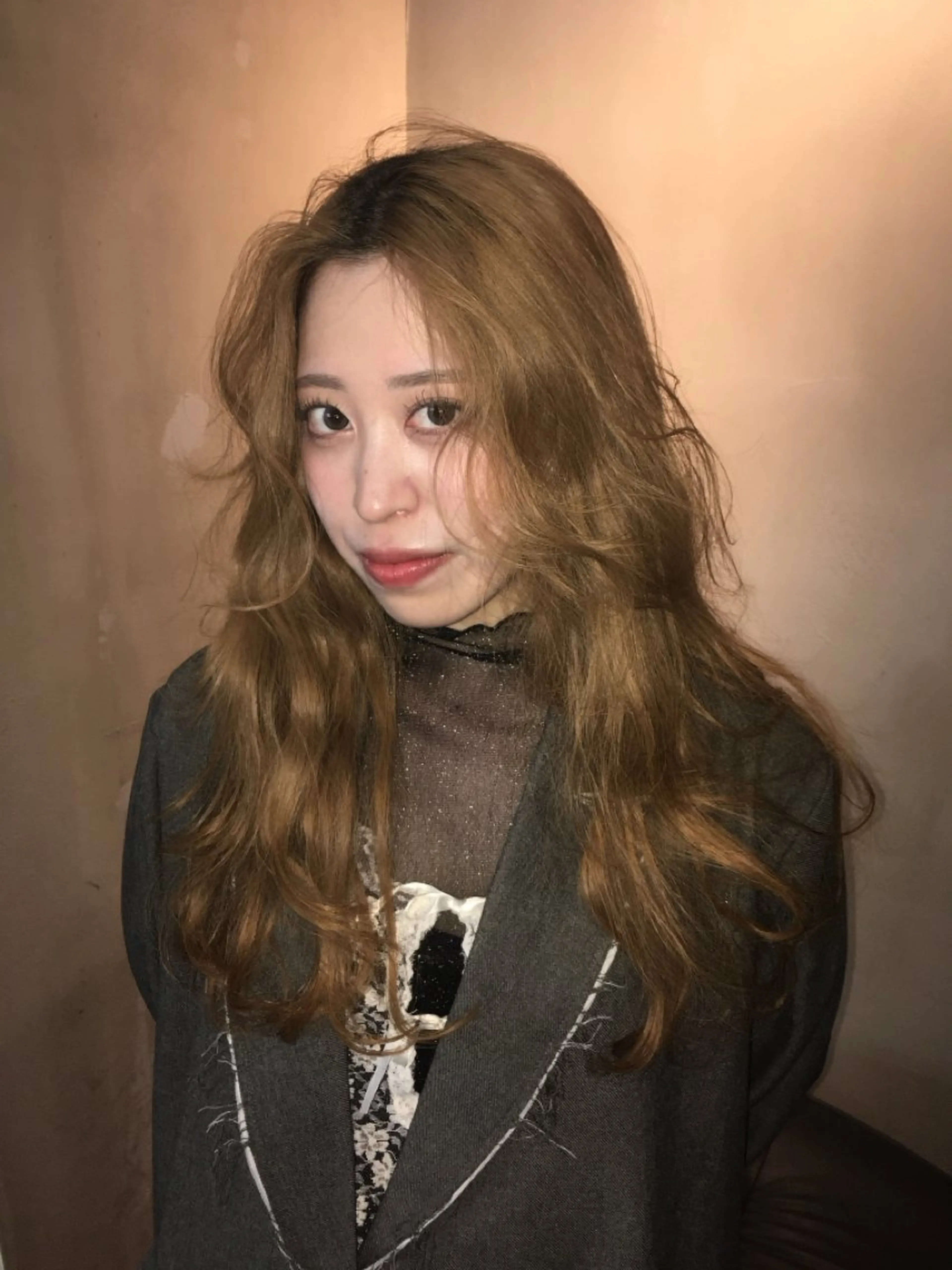 ロング カラー トリートメント ヘアカラー トリートメント Momoka🪷 /ハイトーンのヘアスタイル