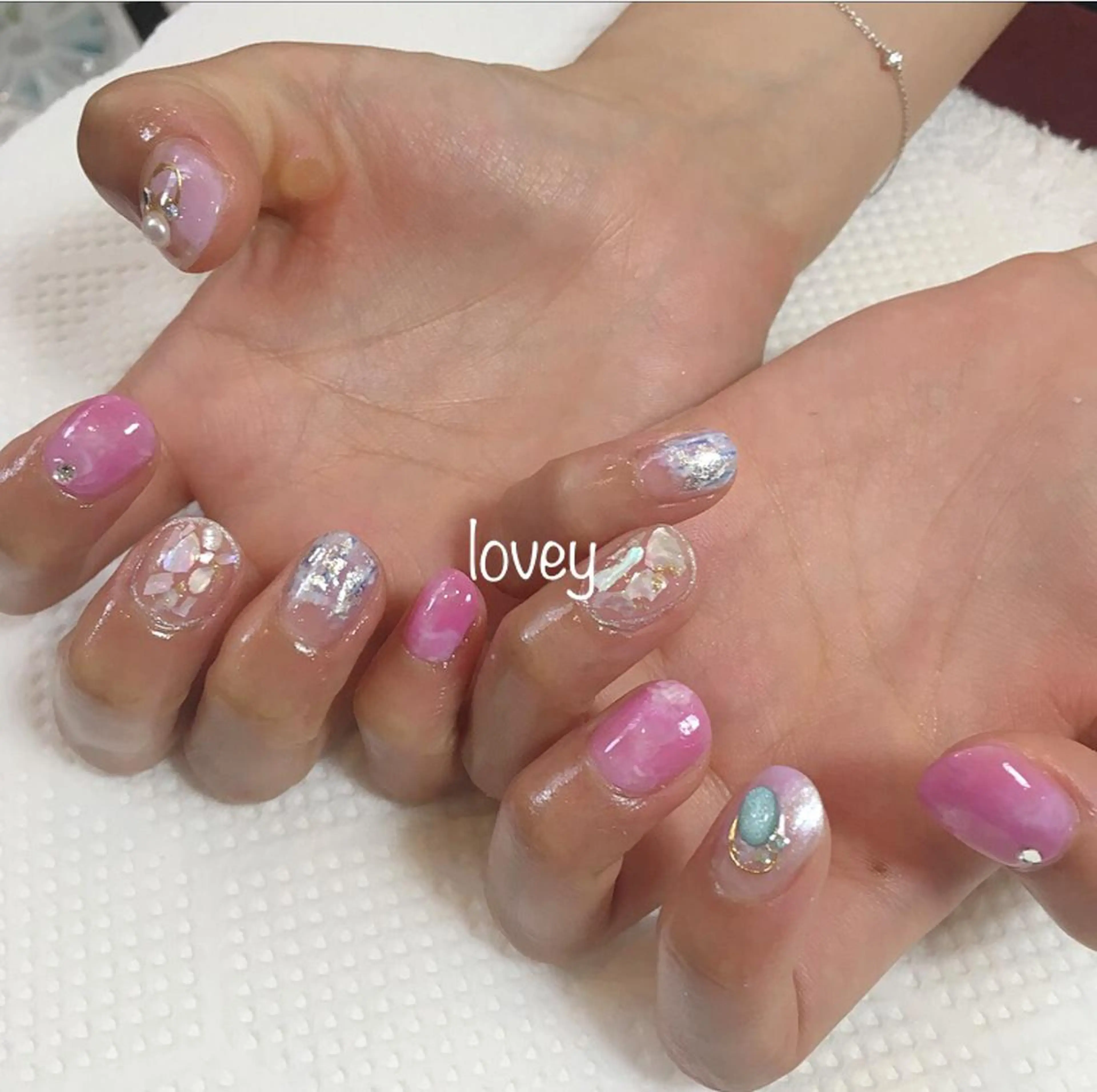 ネイル プライベートサロン loveyのネイルデザイン