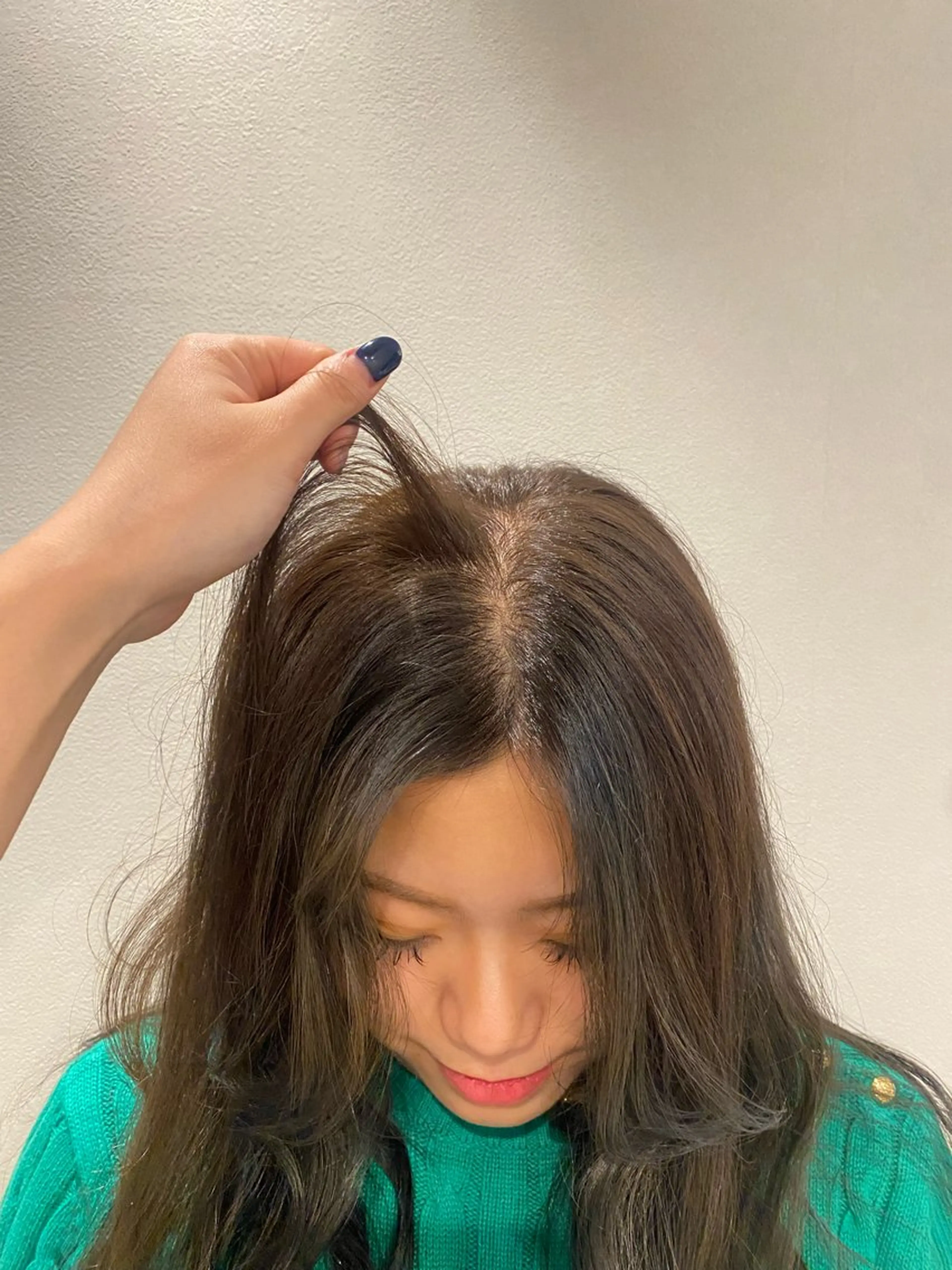 ロング 松尾 美南海のヘアスタイル