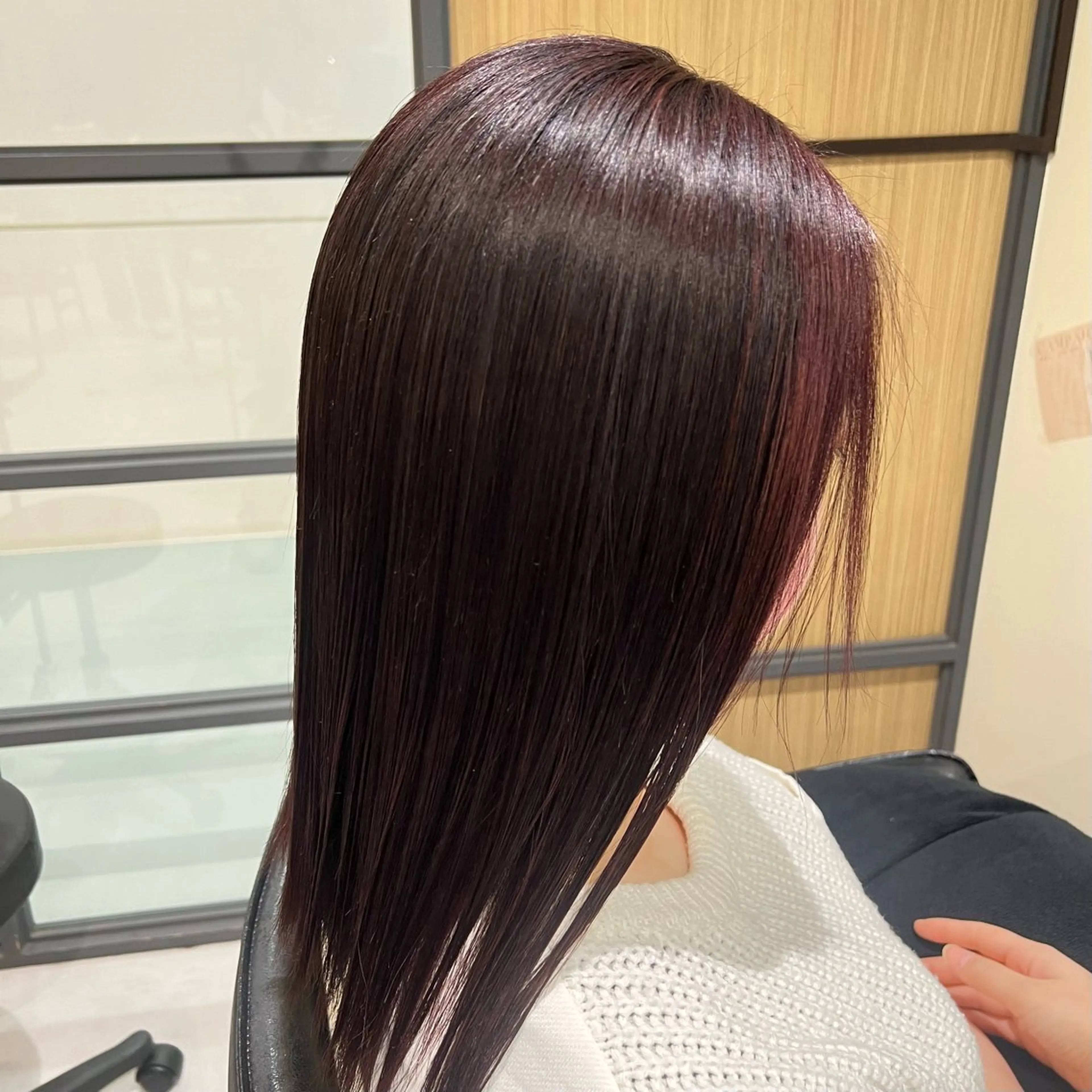 セミロング カラー ラベンダーカラー レッドカラー Neale. ユメのヘアスタイル