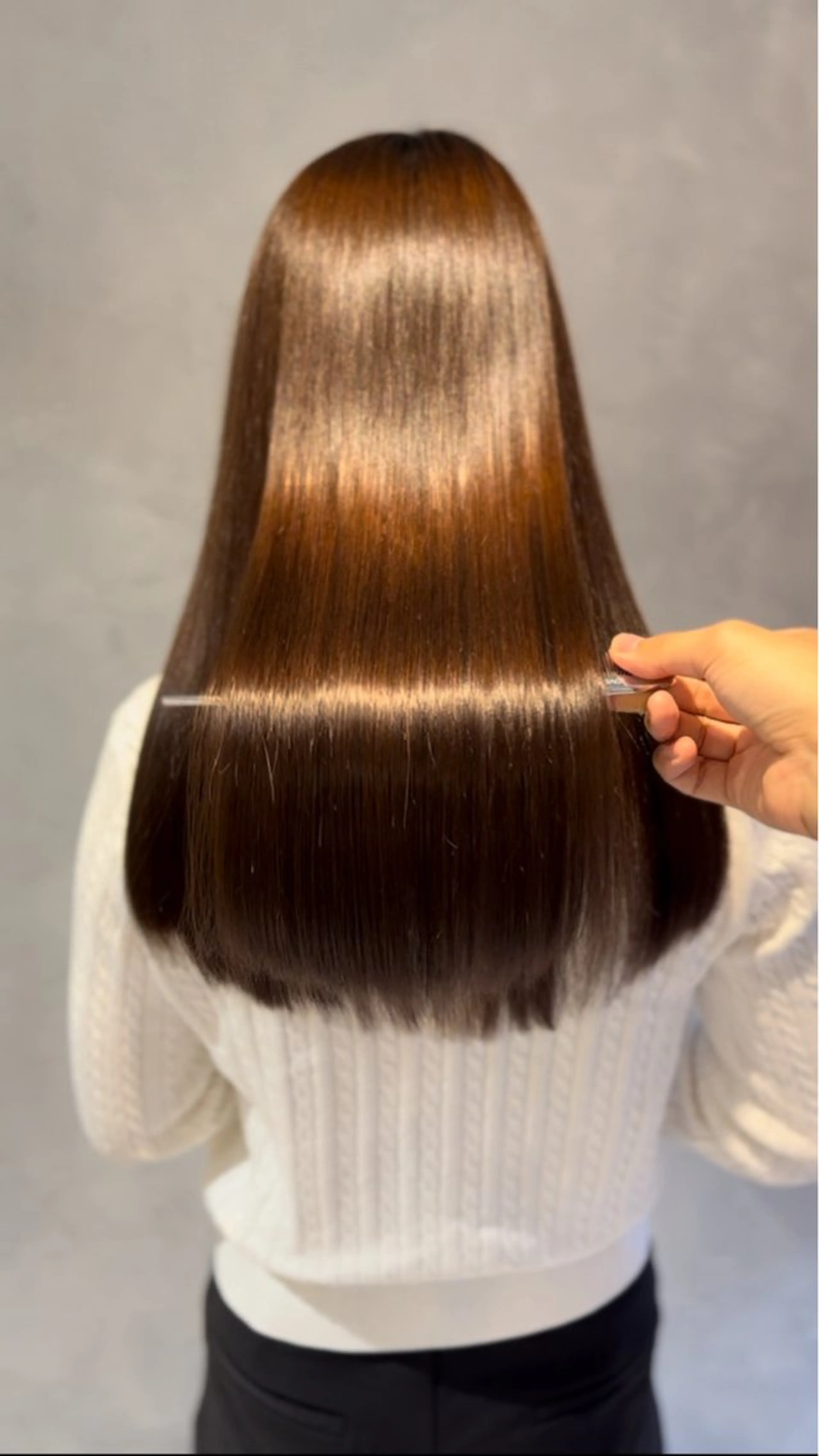 セミロング ヘアカラー トリートメント 美髪ストレート AOYAGIのヘアスタイル