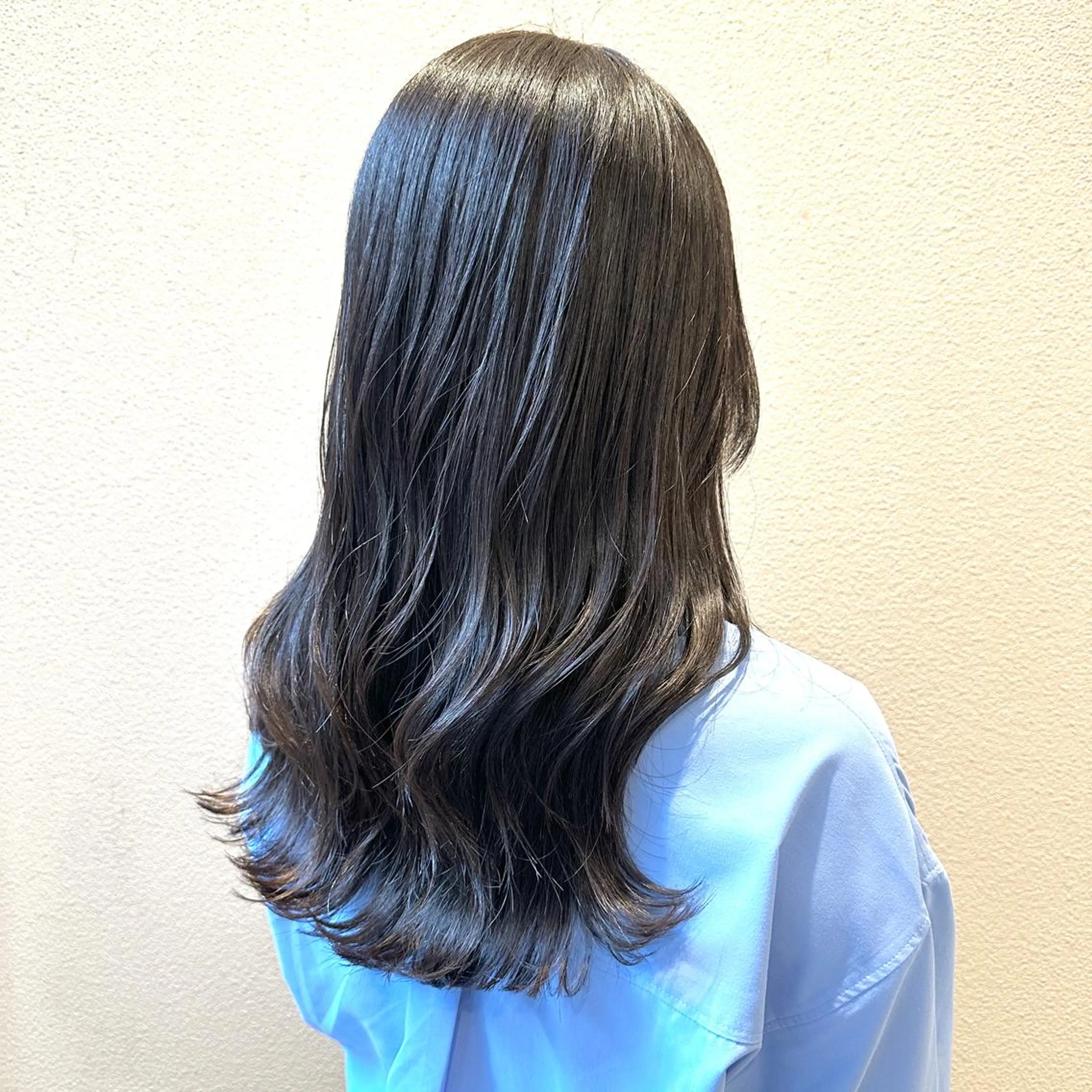 ロング カラー カット ヘアカラー KNOWHOW京都所属・トレンド/顔まわり/ レイヤー/グレージュのヘアスタイル